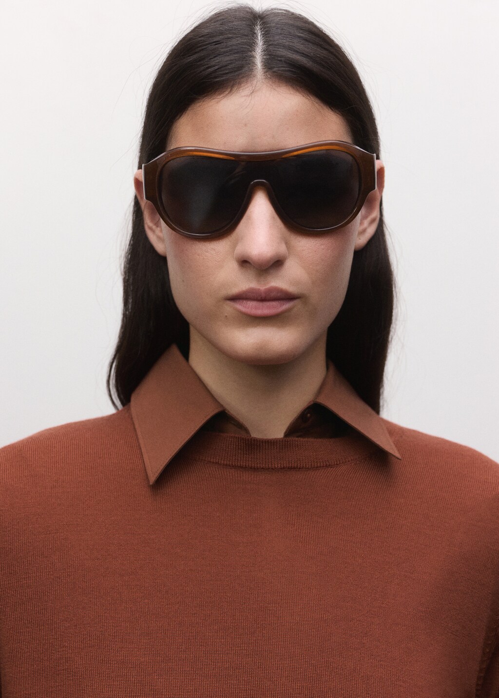 100% wool round-neck sweater - image 5