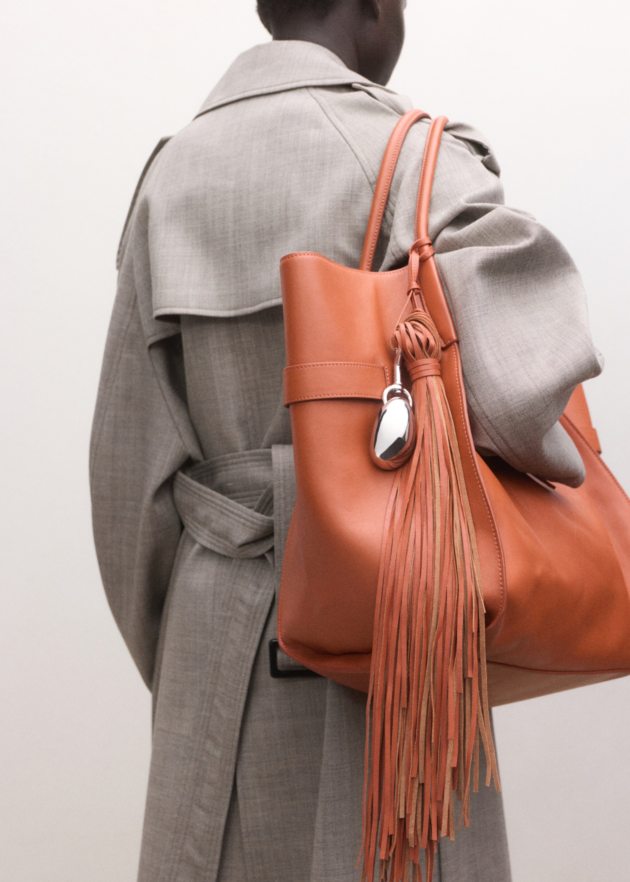 100% leather fringe keyring - Details of the article 9, Orange. Ref: 27094449-00.