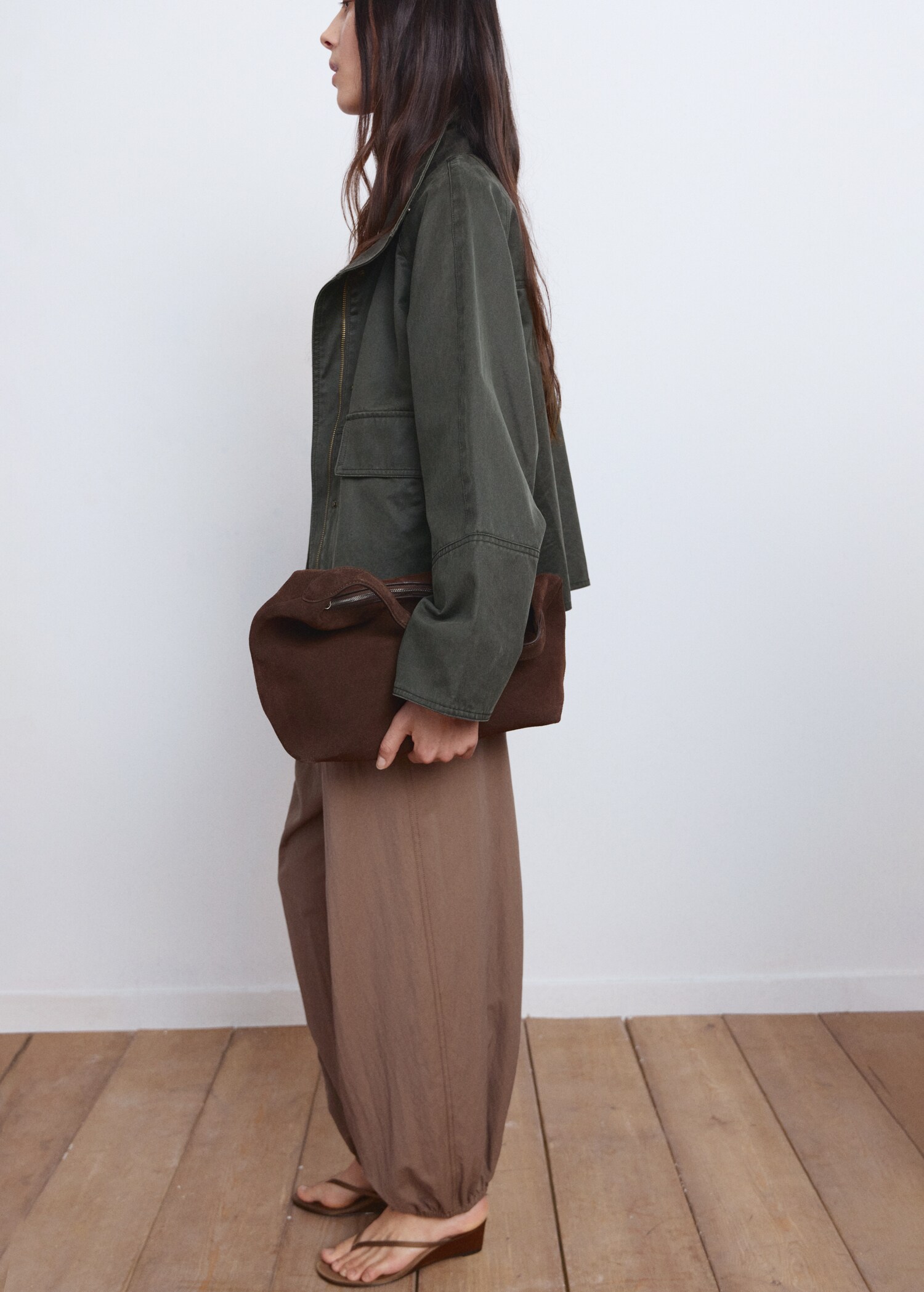 Funnel neck parka with pockets - Details of the article 2