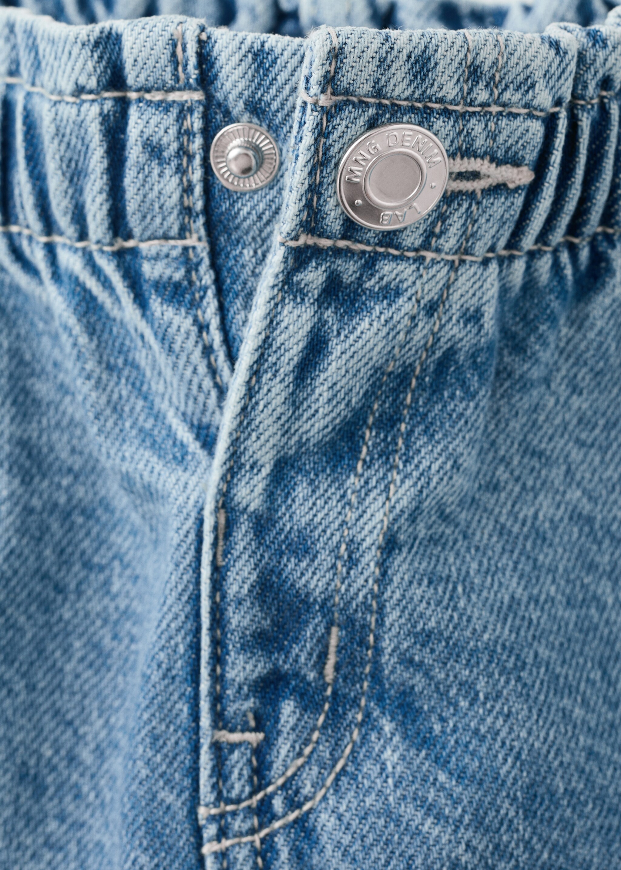 Çiçek detaylı denim etek - Ürün detayı 0, Donuk Mavi. Ref: 27095144-00.