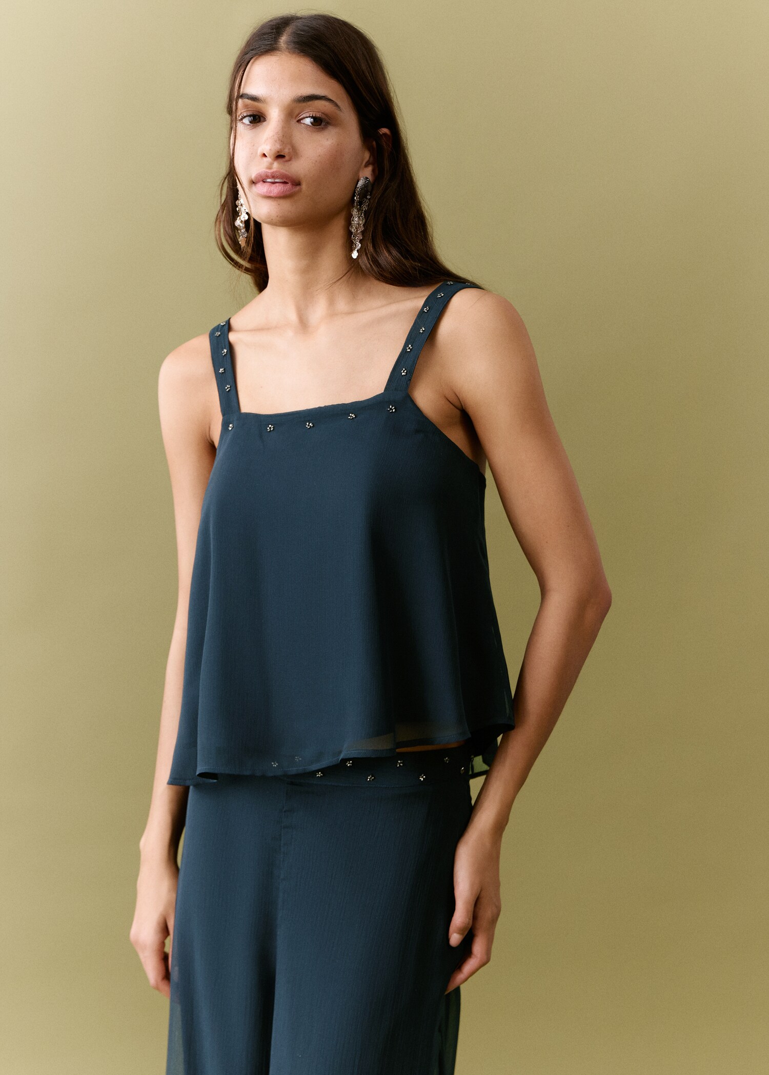 Ruffled flowy top - Medium plane
