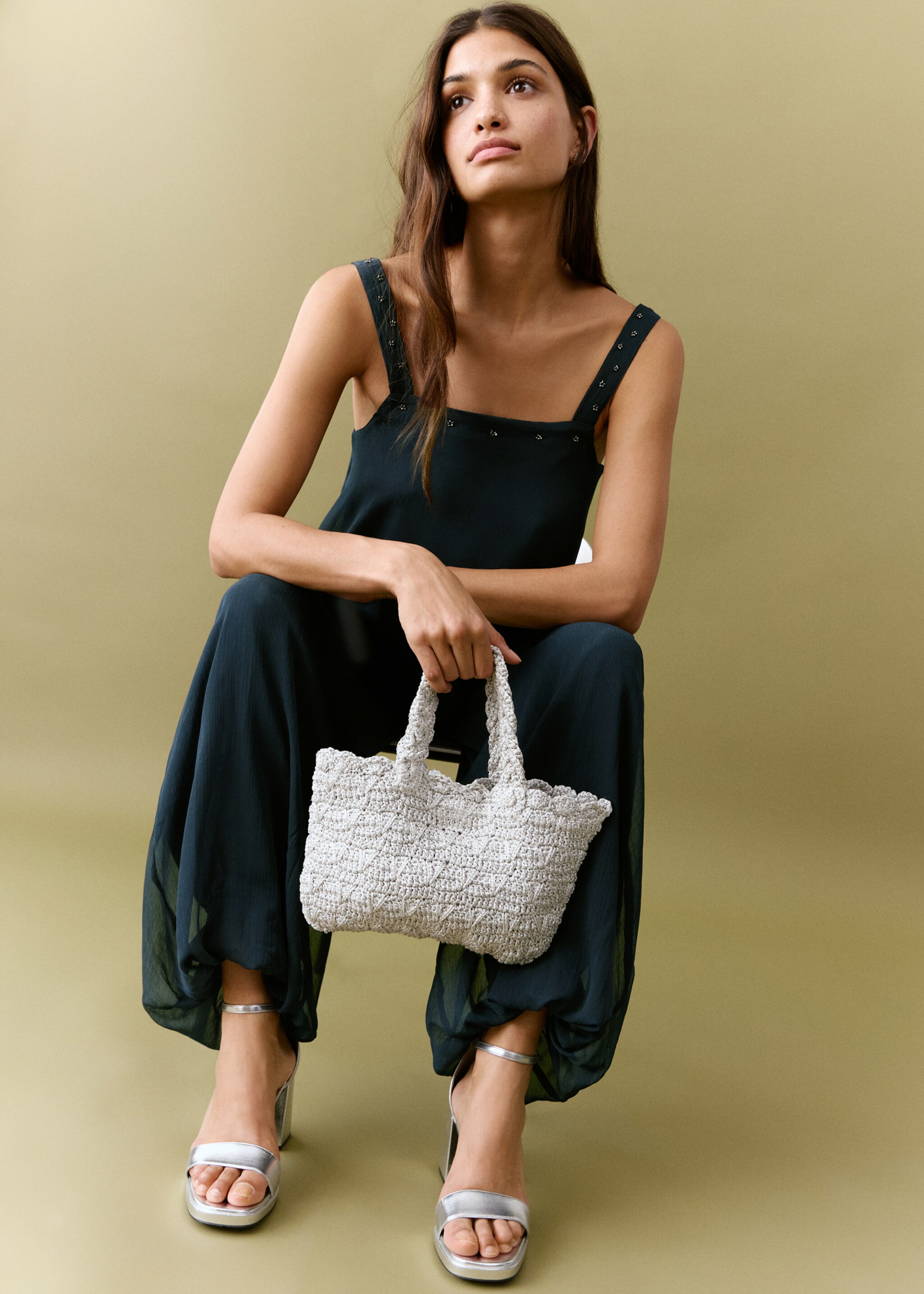 Ruffled flowy top - Details of the article 2, Navy. Ref: 27095807-00.