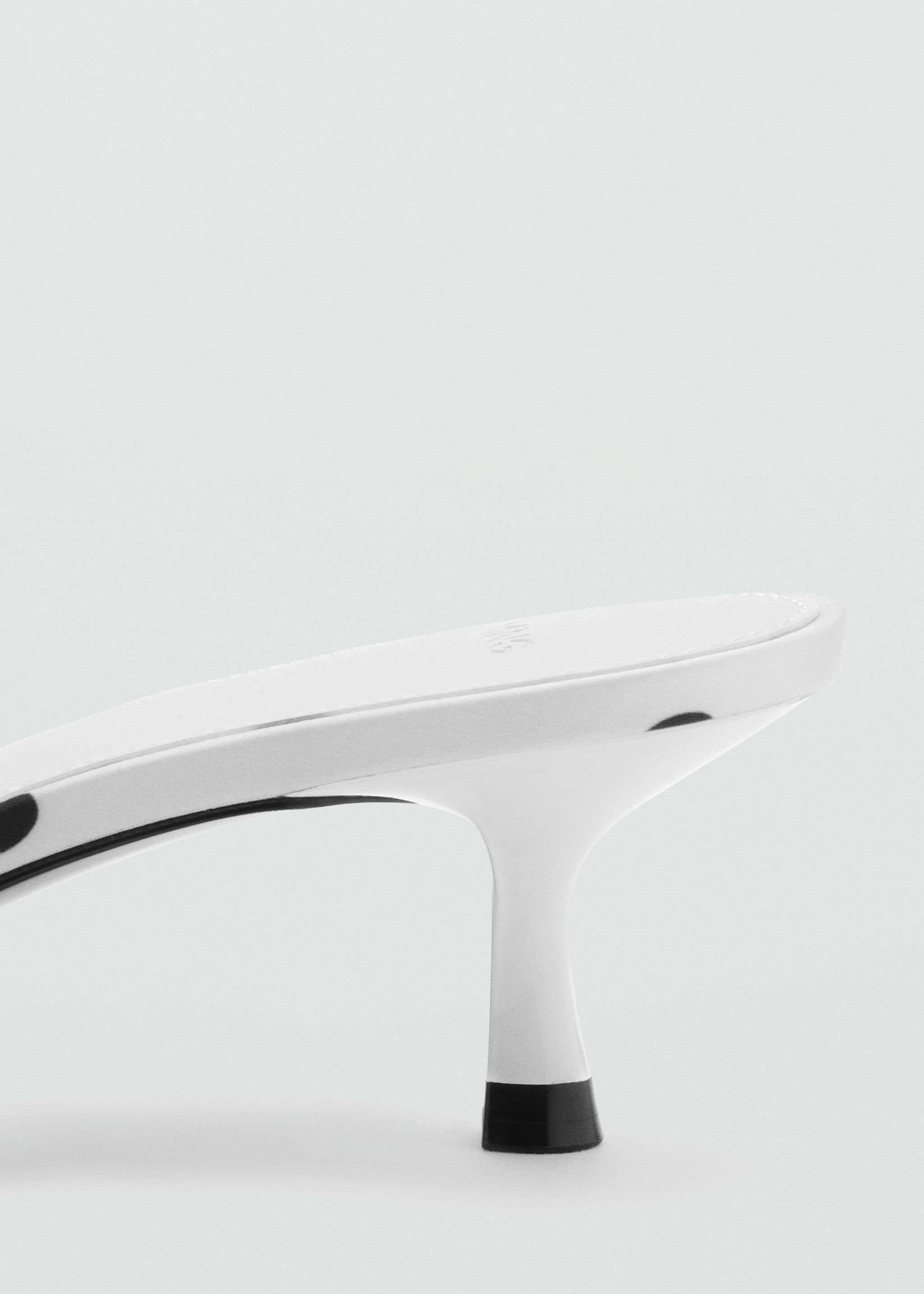 Polka-dot strap sandals - Details of the article 1, White. Ref: 27095813-00.