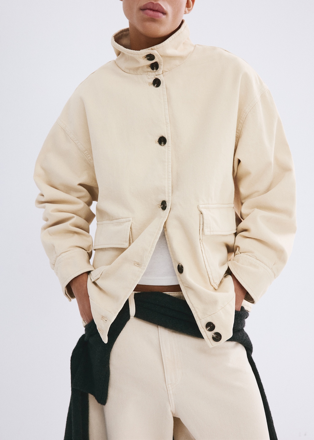 Denim parka with a stand-up collar - image 4