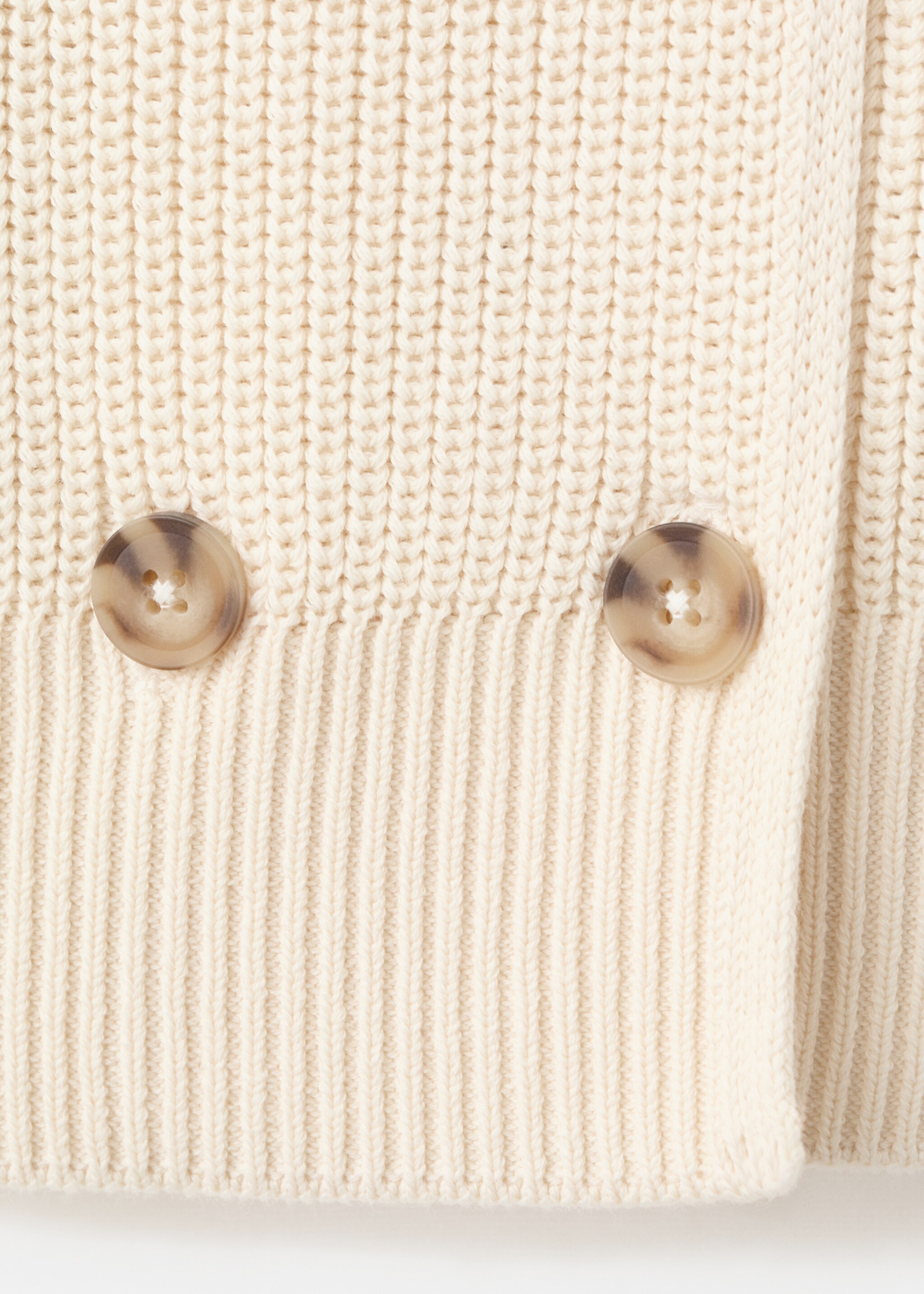 Knitted buttoned jacket - Details of the article 8, Ecru. Ref: 27095823-00.