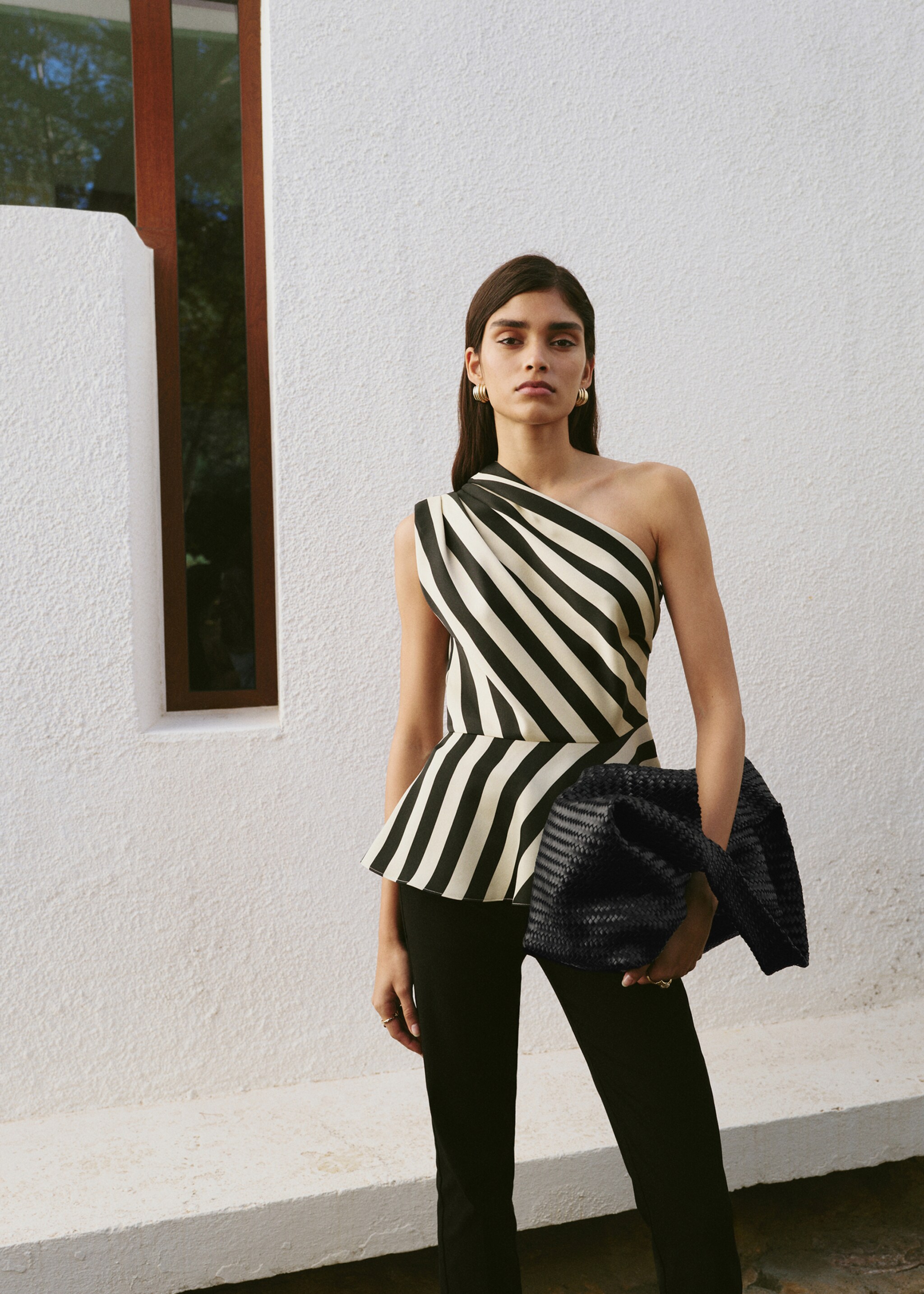 Asymmetric zebra top - Medium plane, Ecru. Ref: 27095842-00.