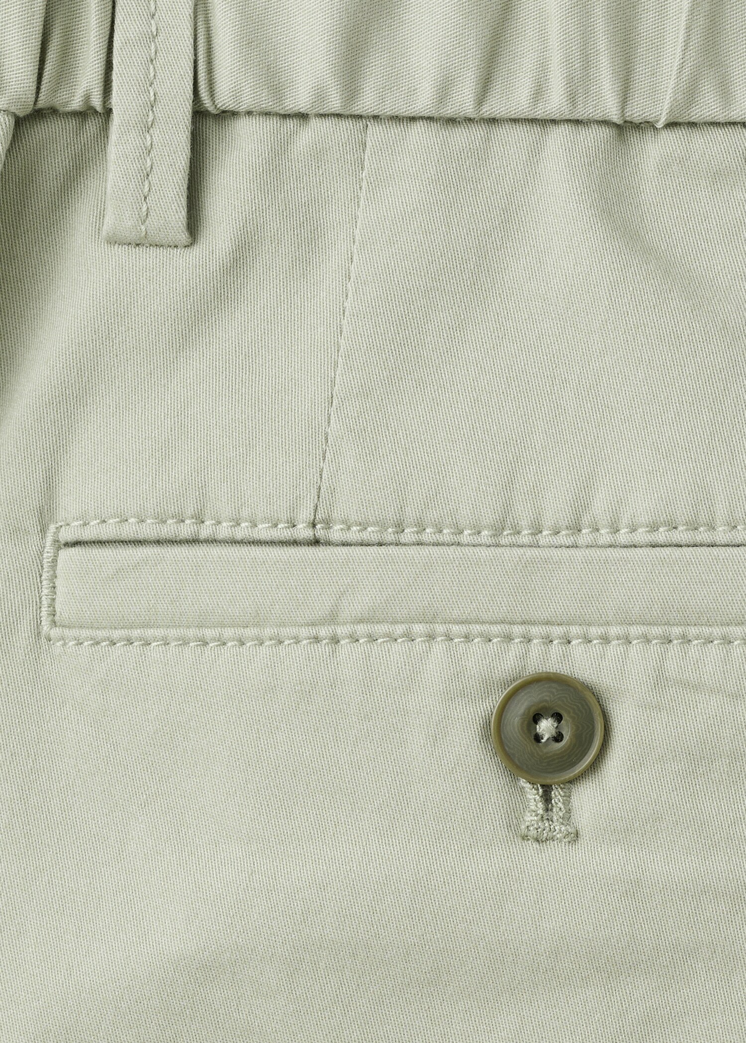 Slim-fit chino cotton bermuda shorts - Details of the article 0