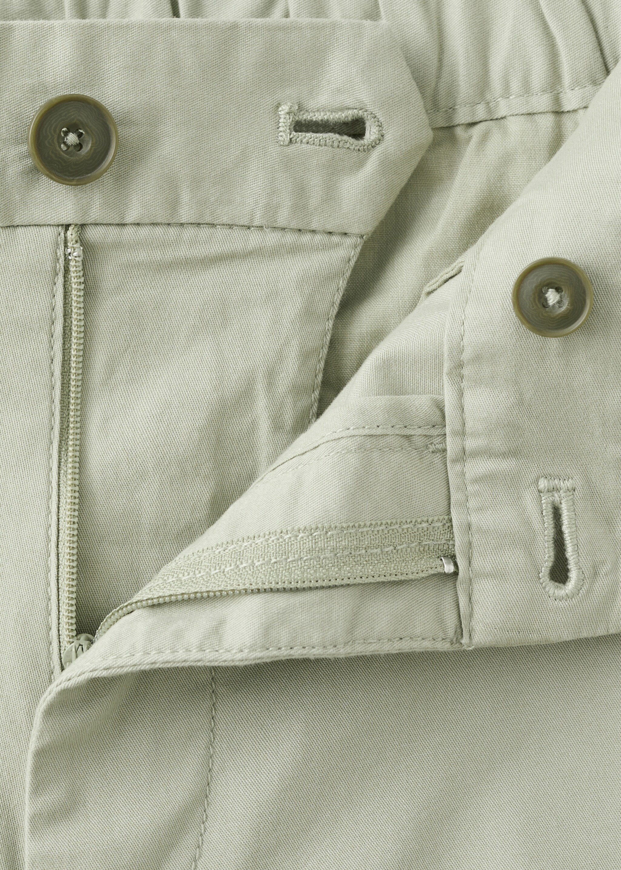 Slim-fit chino cotton bermuda shorts - Details of the article 8, Mint Green. Ref: 27095929-00.