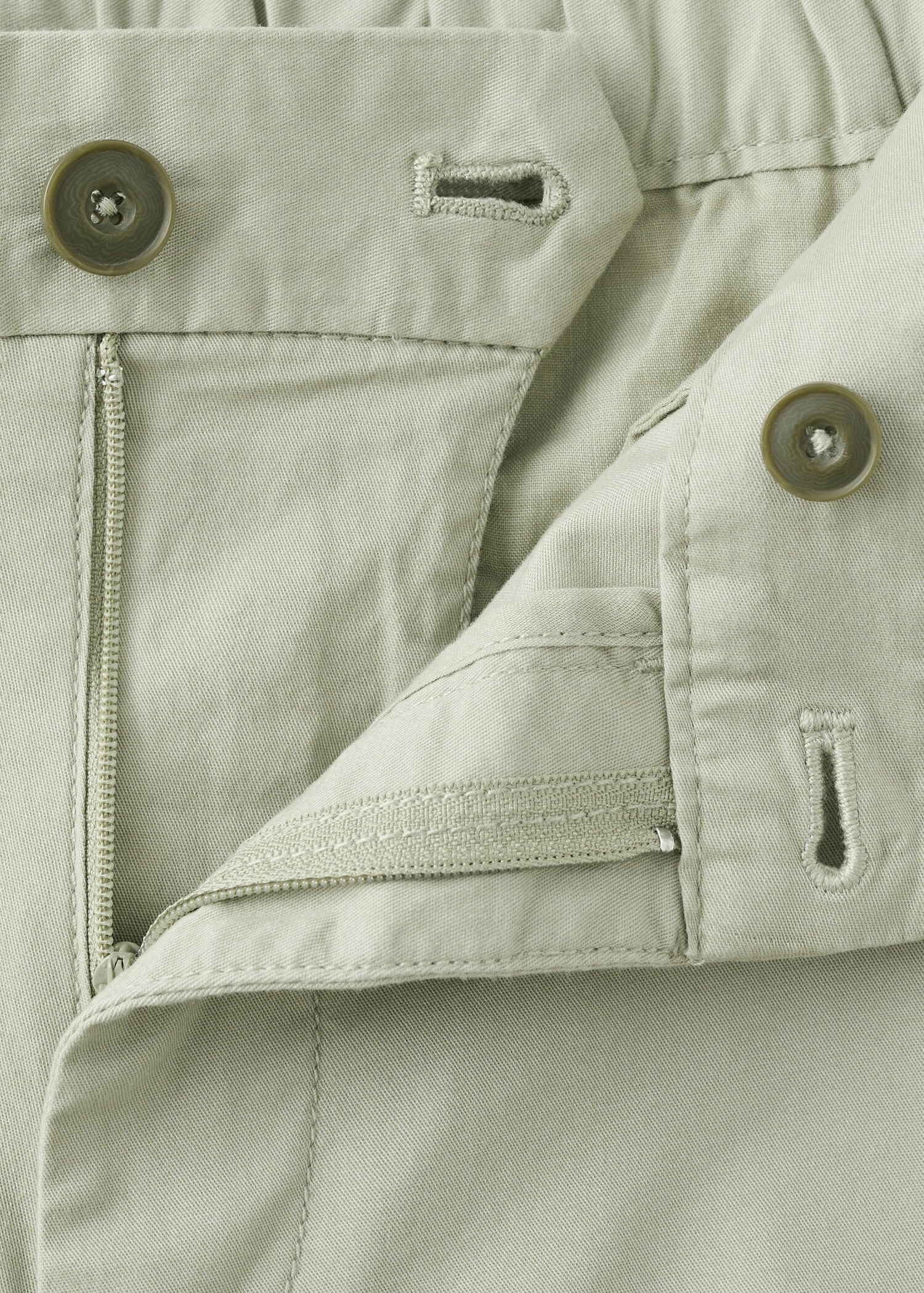 Slim-fit chino cotton bermuda shorts - Details of the article 8