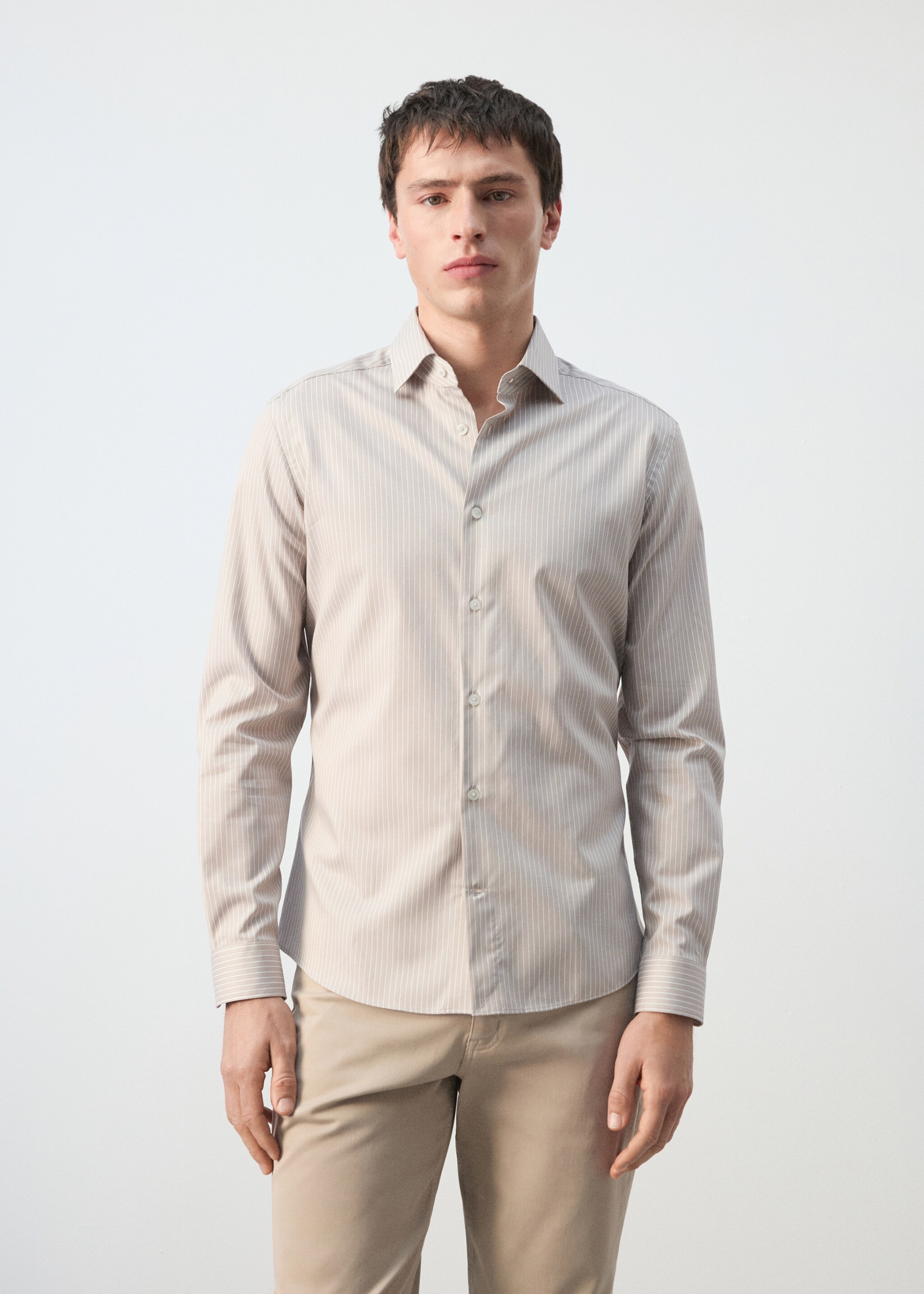 Chemise slim fit coton rayée - Plan moyen, Sable. Ref: 27095934-00.