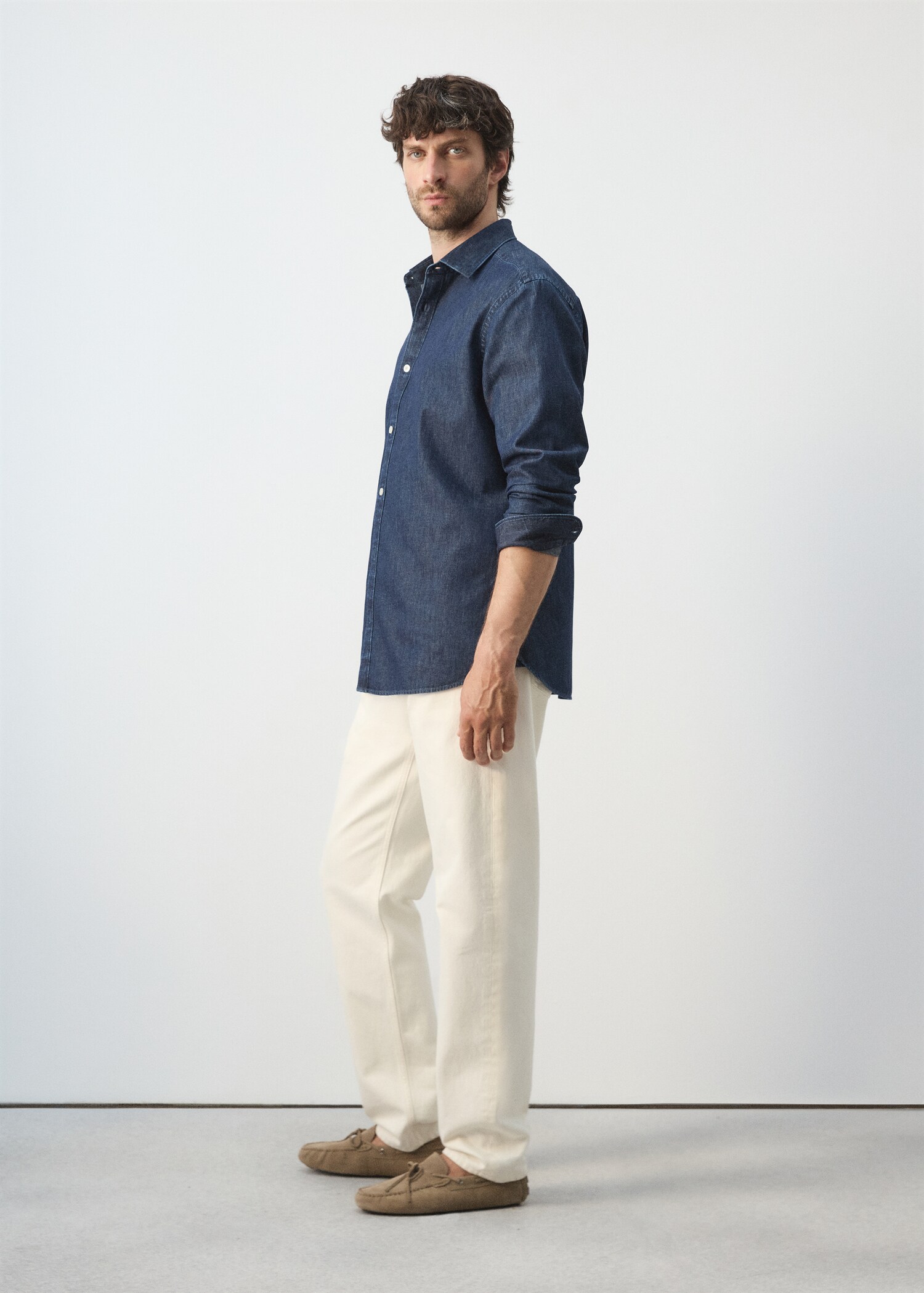 Regular fit denim shirt in cotton-linen - Details of the article 2