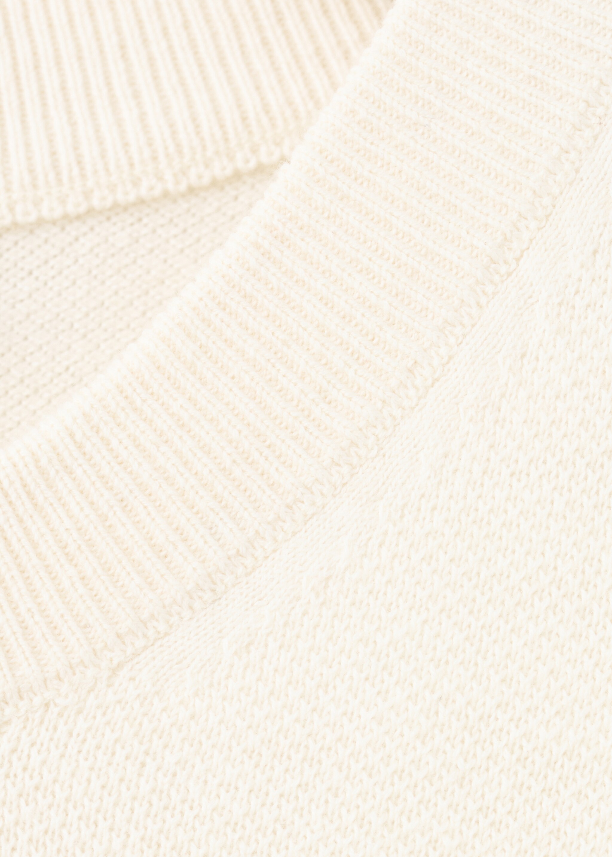 تي شيرت قطني ذو نسيج جيد - تفاصيل المنتج 0, أبيض عاجي. Ref: 27095938-00.