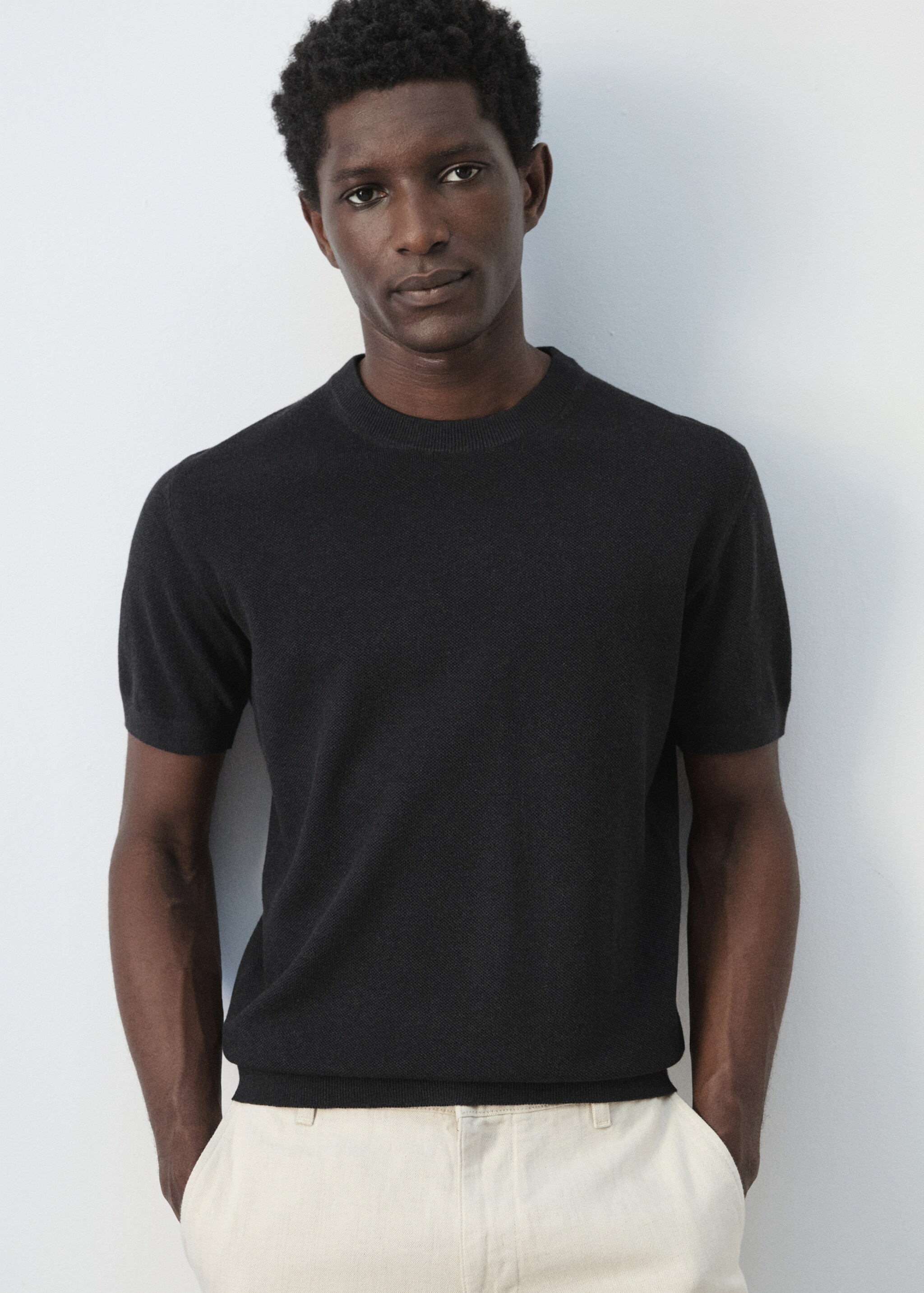 Cotton fine-knit t-shirt - Details of the article 6, Black. Ref: 27095938-00.