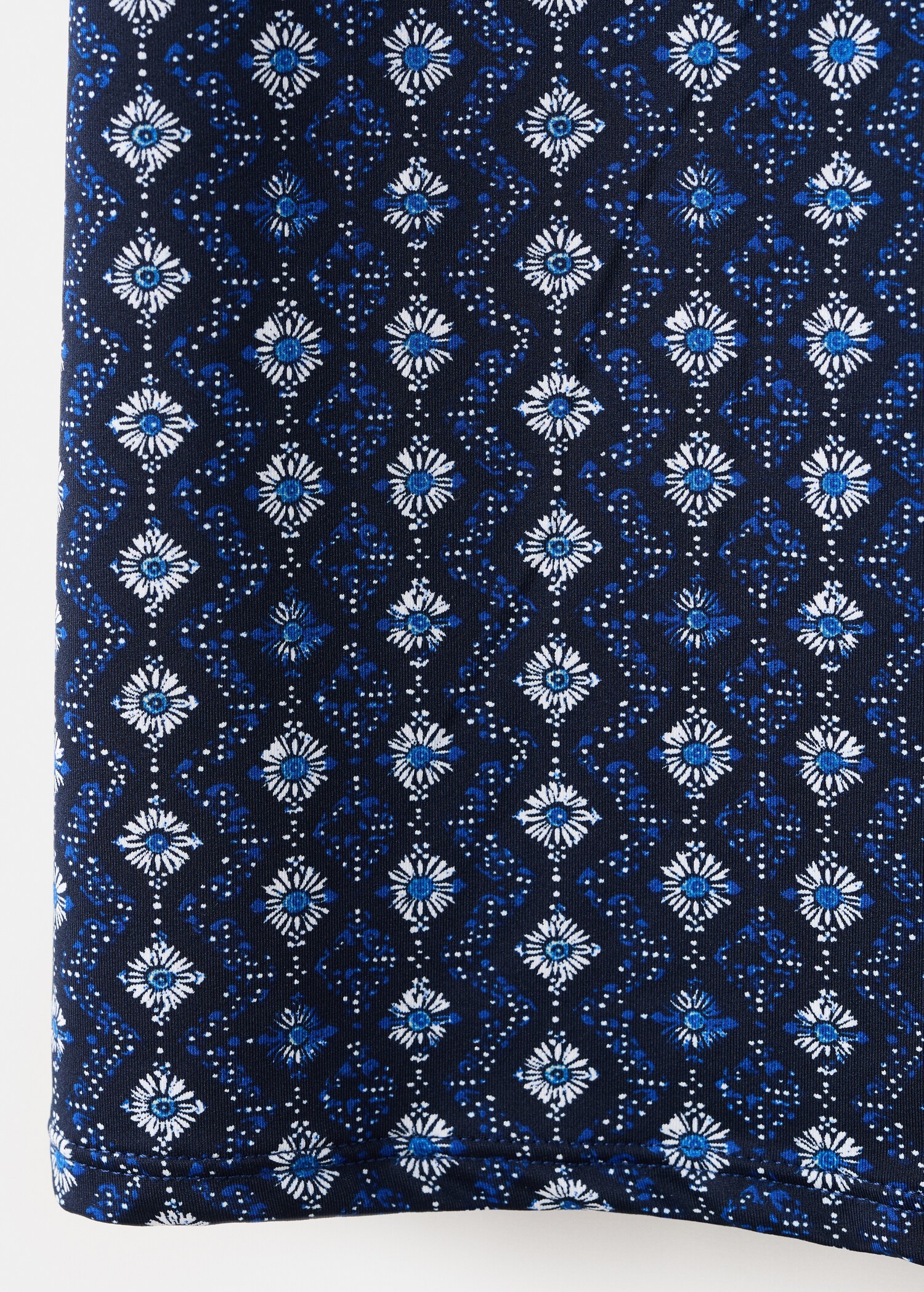 فستان هالتر بنقشة إثنية - تفاصيل المنتج 0