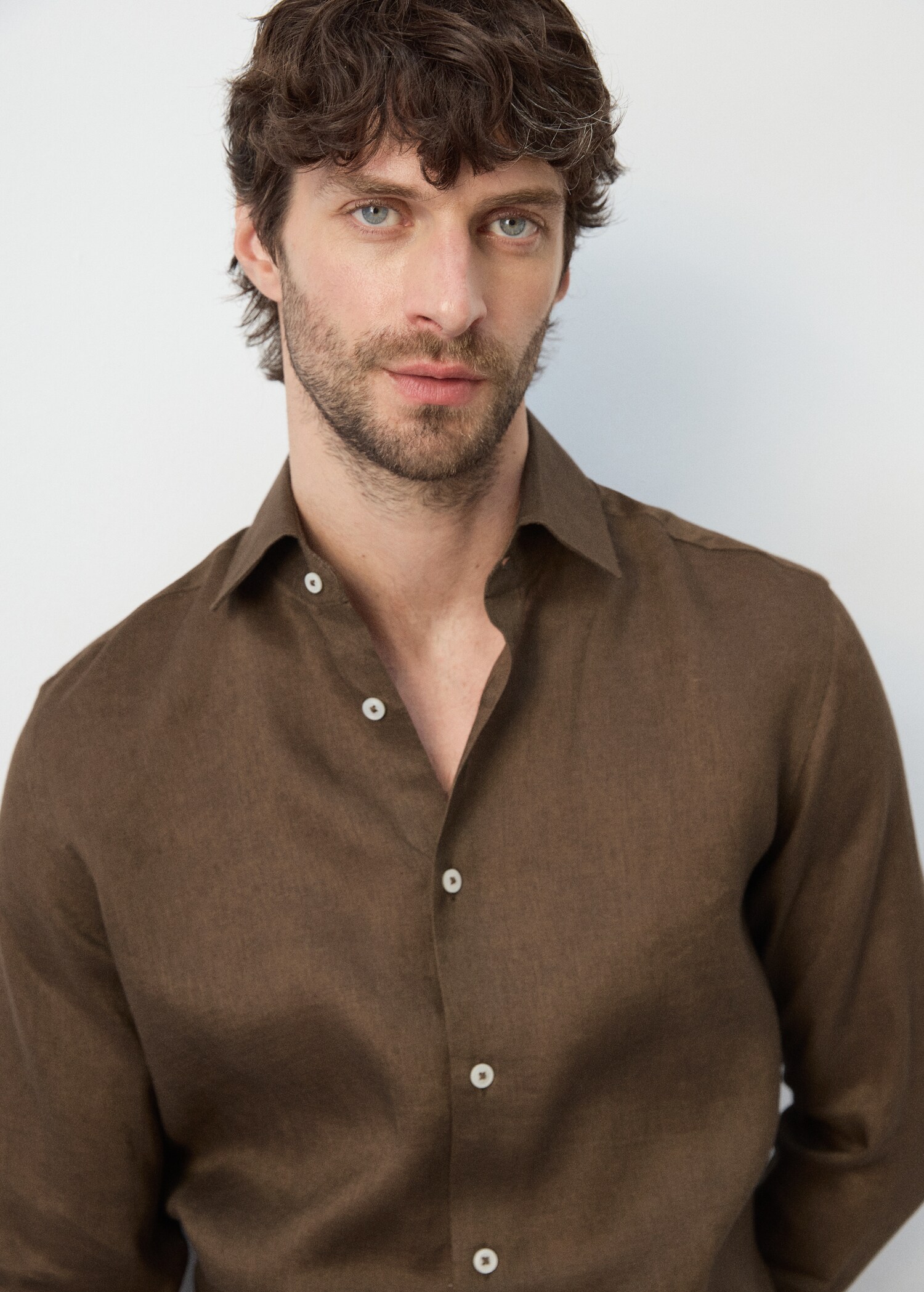 قميص 100% من الكتان سليم فيت - تفاصيل المنتج 1