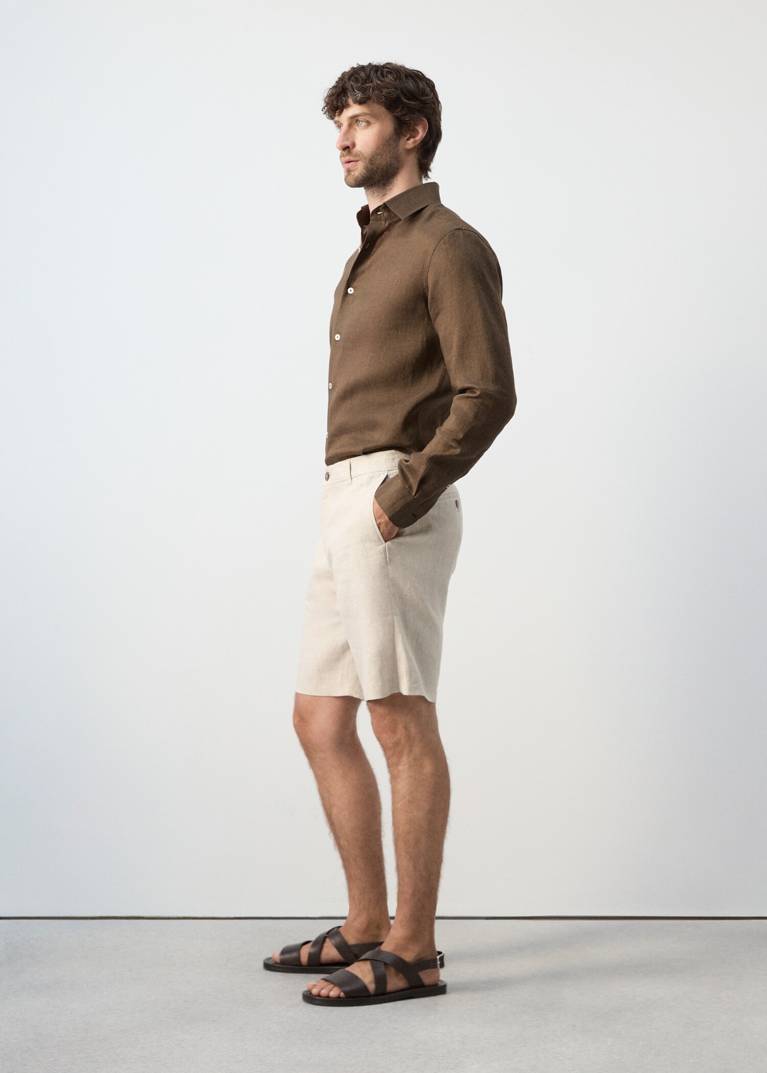 قميص 100% من الكتان سليم فيت - تفاصيل المنتج 2