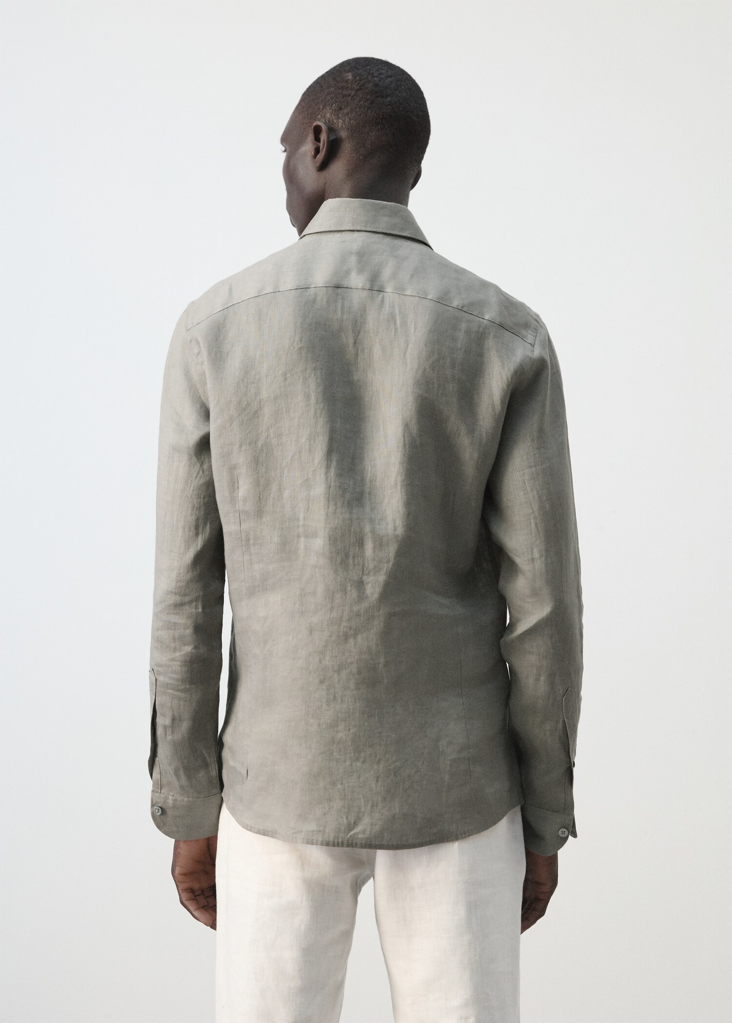 Chemise slim-fit 100 % lin - Verso de l’article