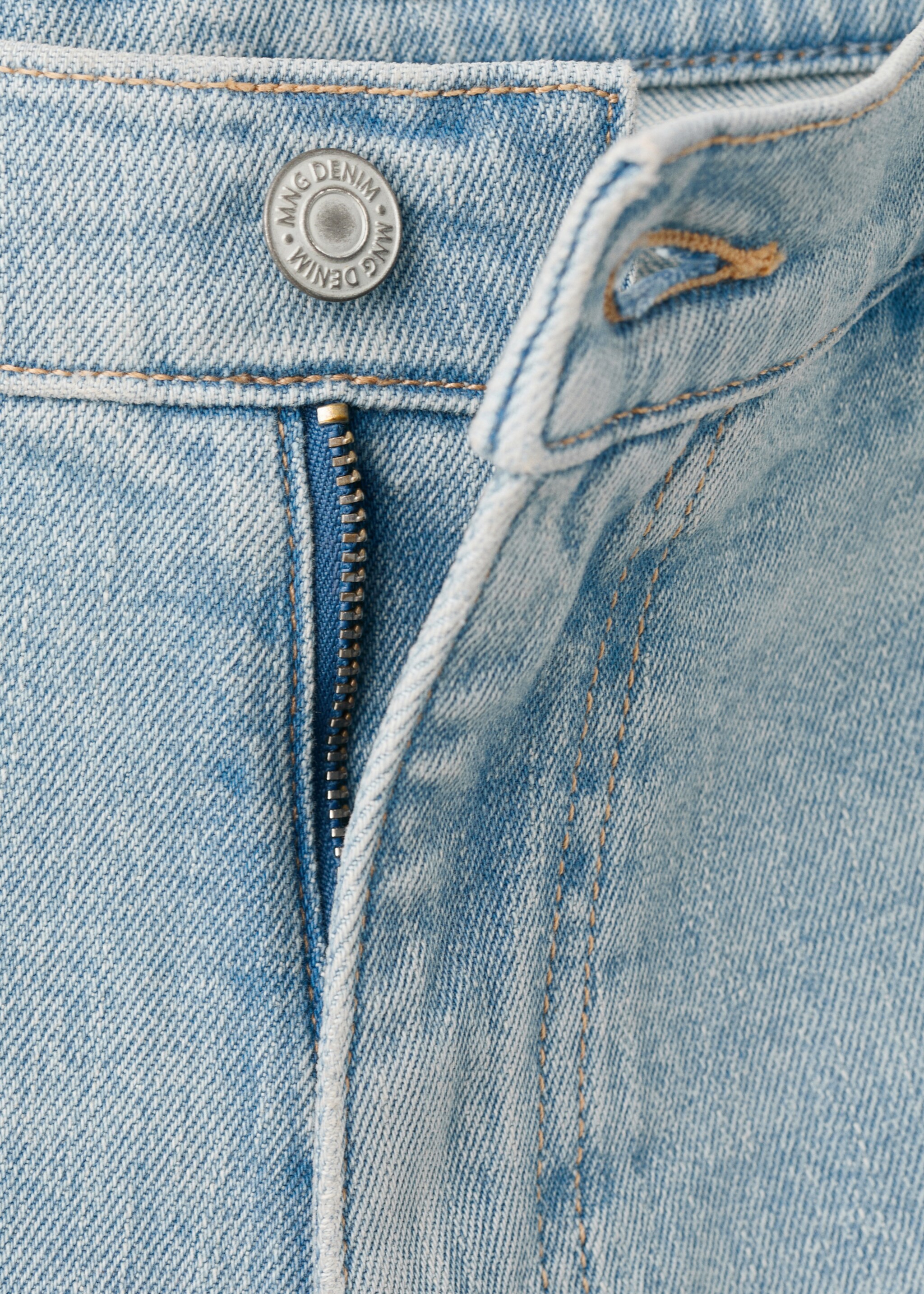 Bermuda en jean slim fit - Détail de l'article 8, Bleu clair. Ref: 27095957-00.