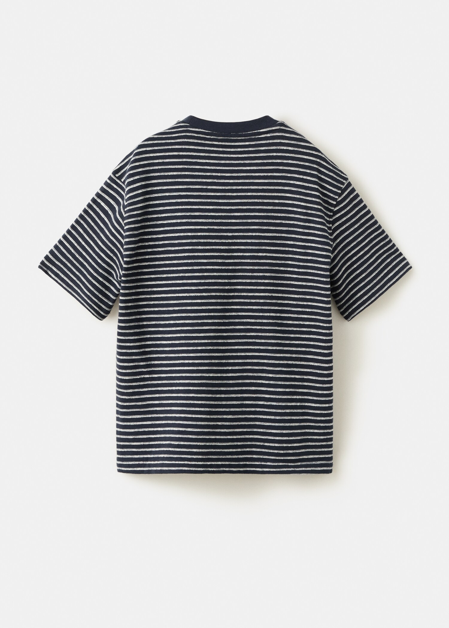 Striped T-shirt - Reverse of the article
