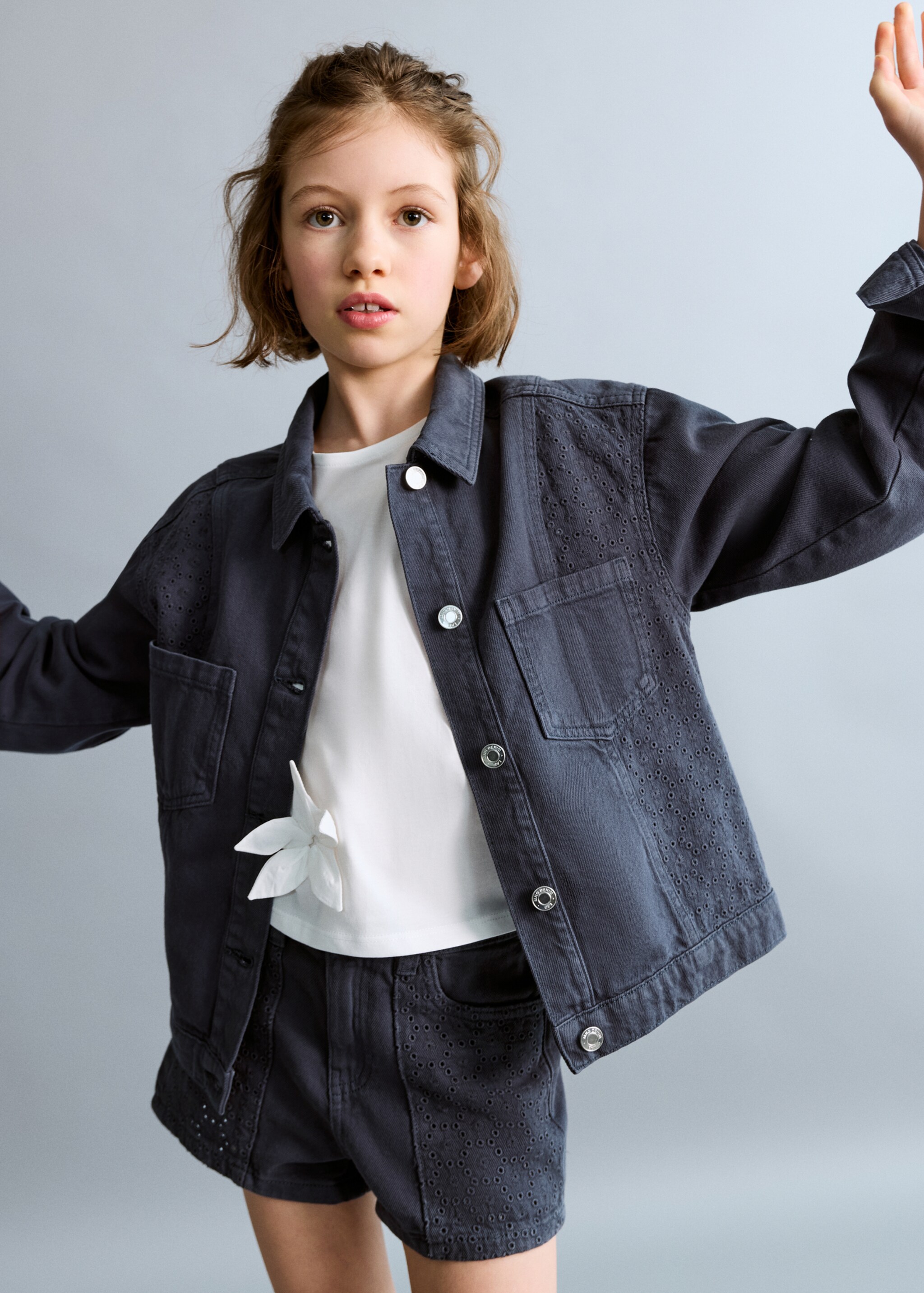 Embroidered detail shorts - Medium plane, Navy. Ref: 27095973-00.