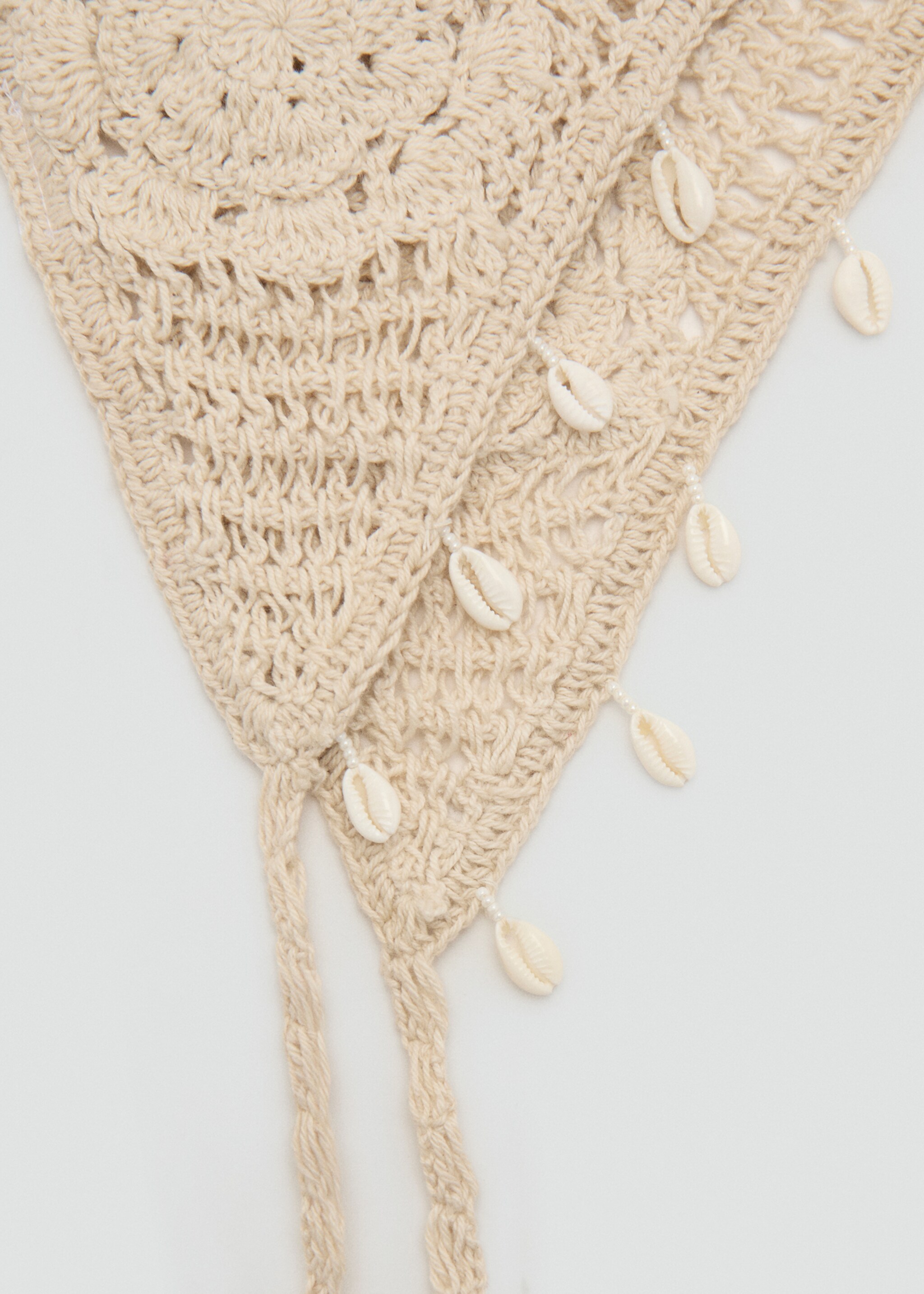 Serre-tête crochet - Plan moyen, Beige. Ref: 27095981-00.