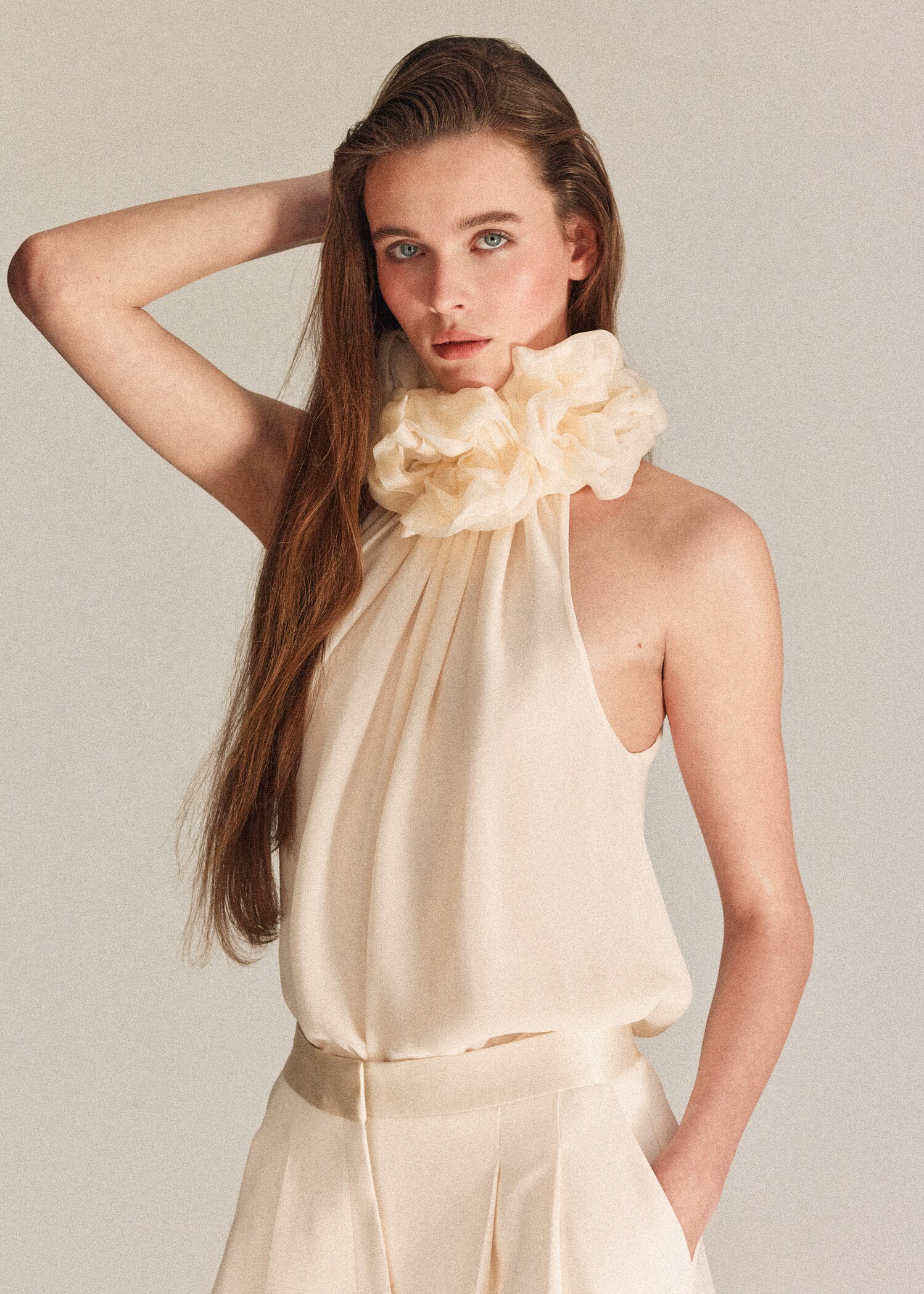 Halter neck floral blouse - Medium plane