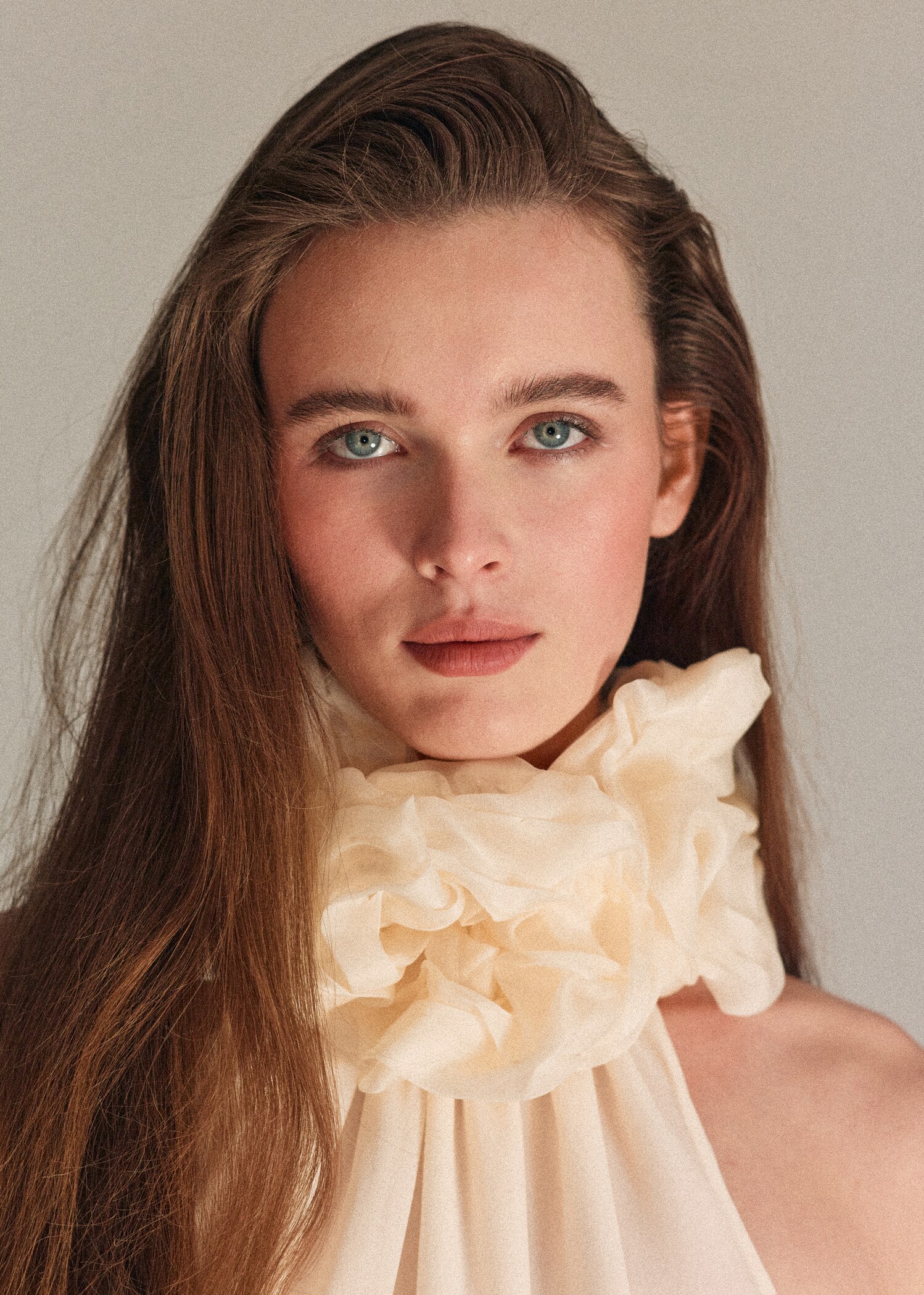 Halter neck floral blouse - Details of the article 1