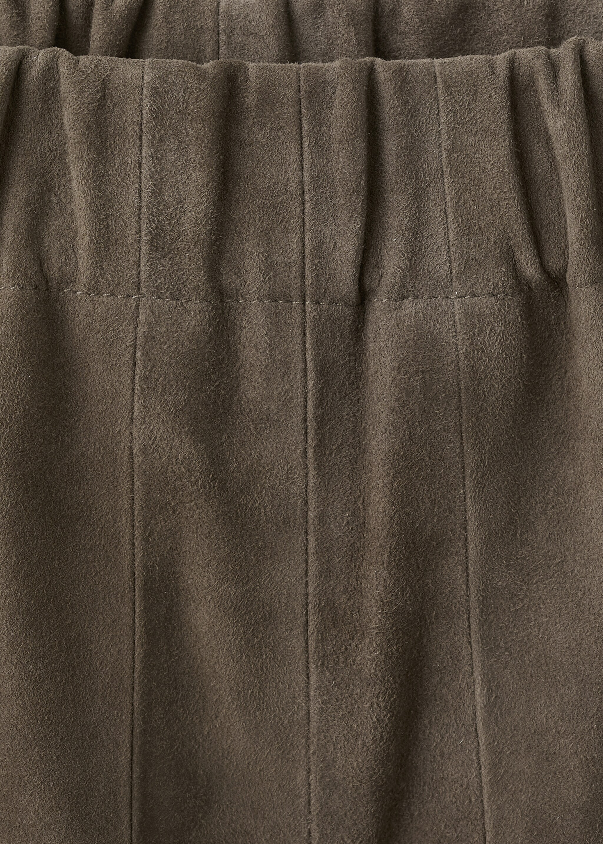 شورتات من جلد السويد بجيوب - تفاصيل المنتج 8, رمادي. Ref: 27095997-00.