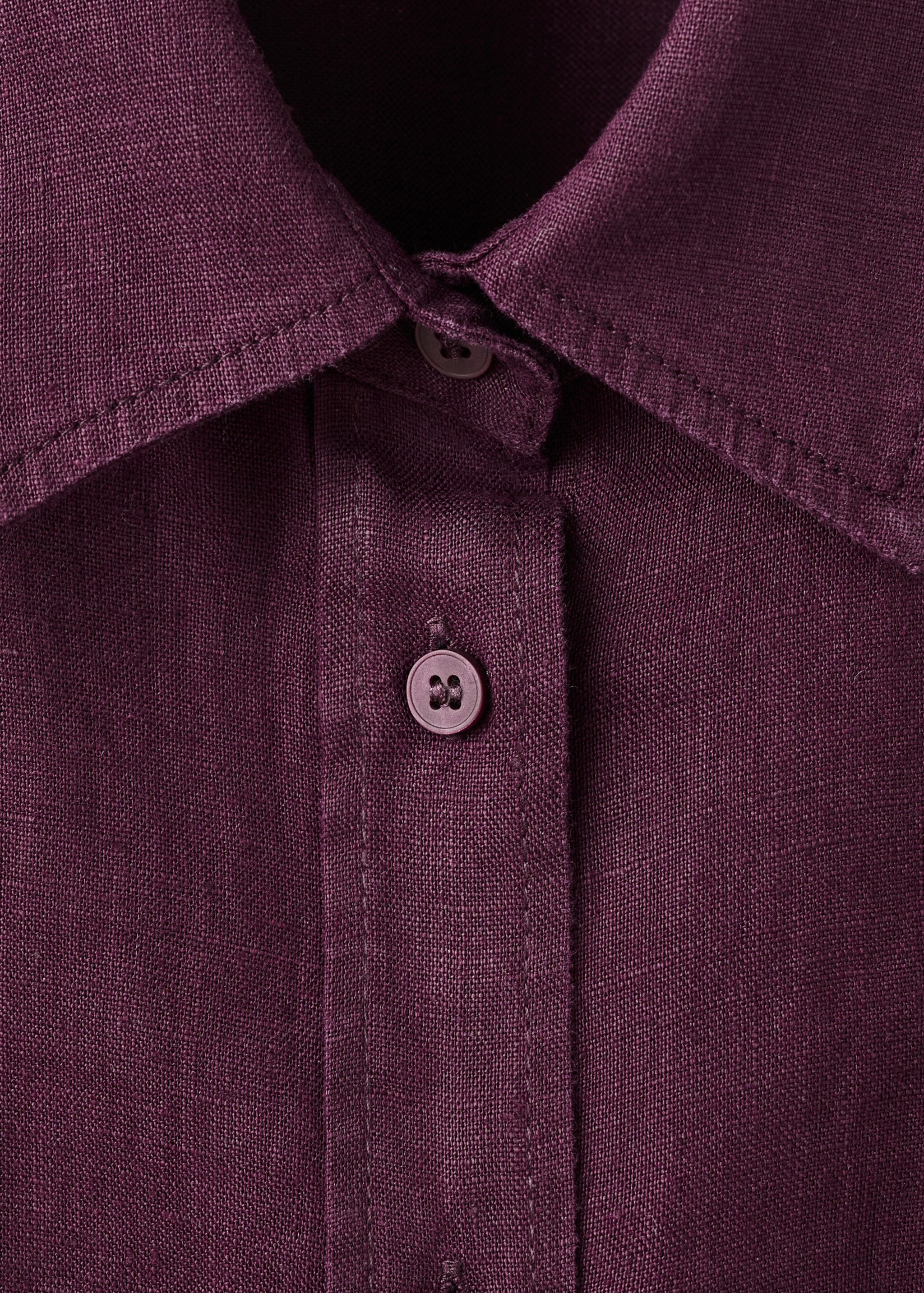 Pocket linen shirt - Details of the article 8, Plum. Ref: 27096345-00.