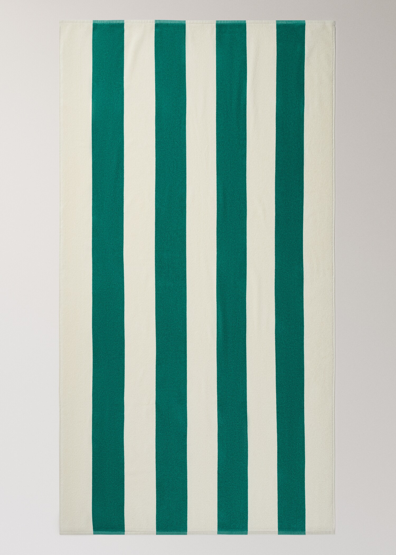 Cotton terry beach towel with stripes - Details of the article 3