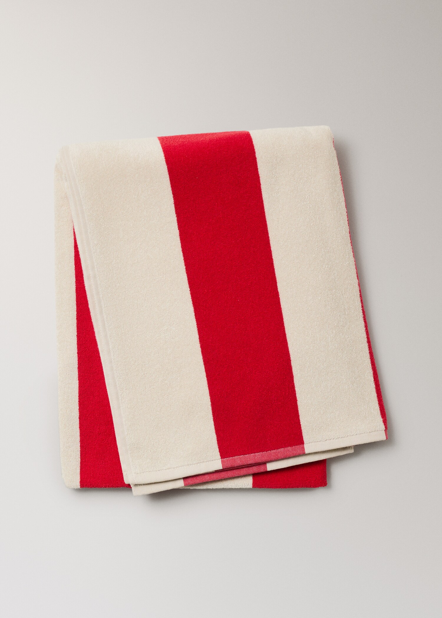 Cotton terry beach towel with stripes - Article without model