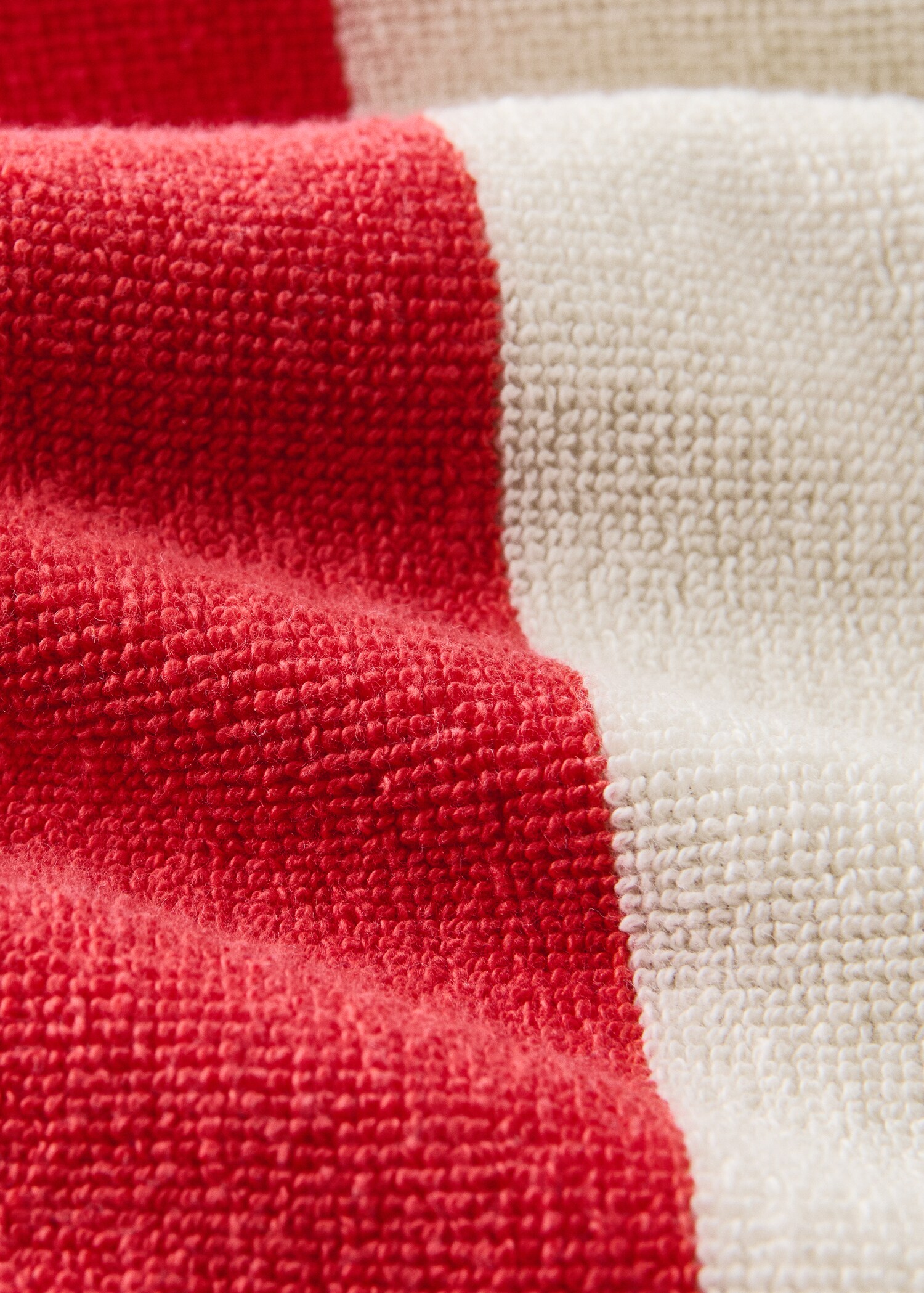 Cotton terry beach towel with stripes - Details of the article 1