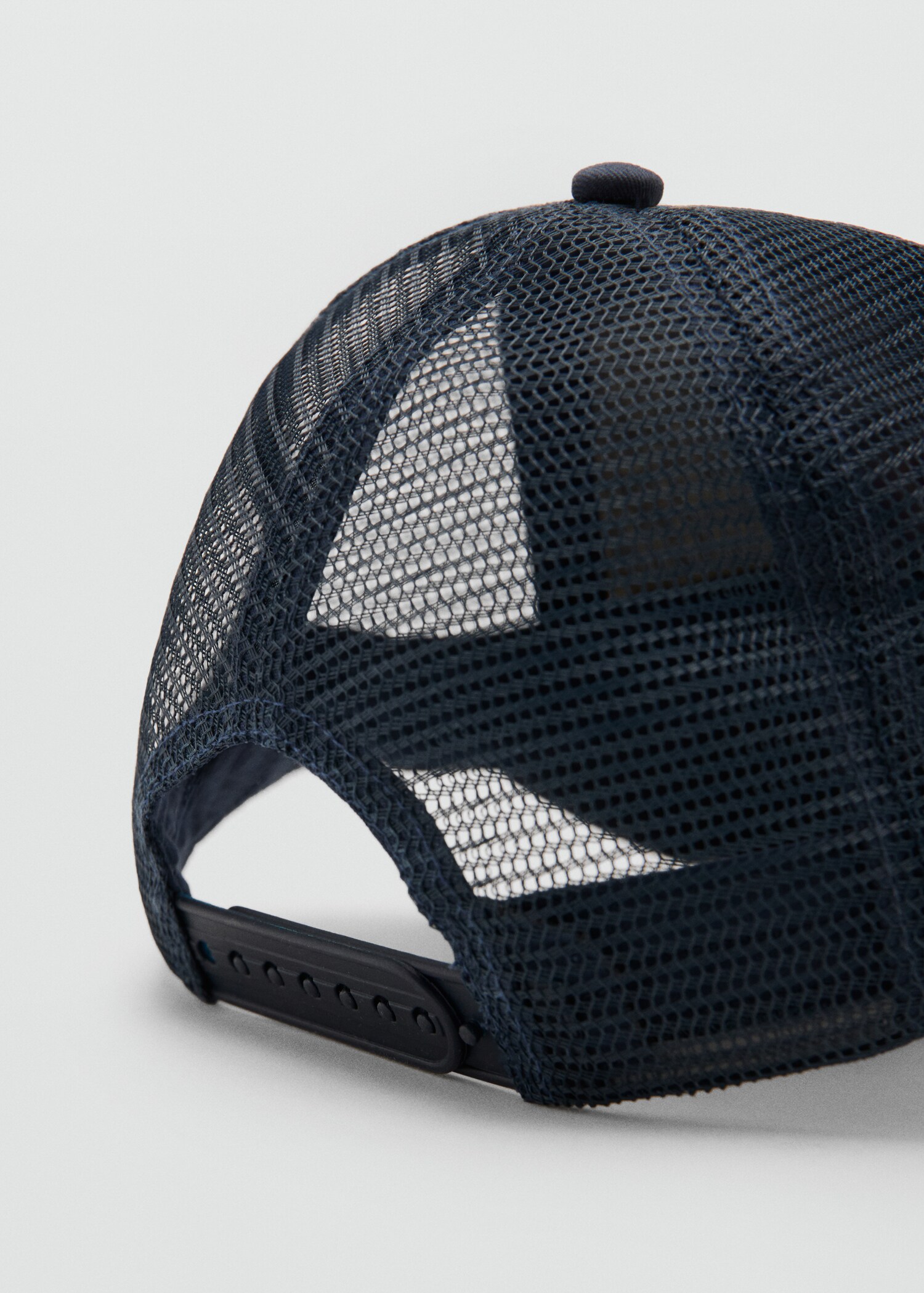 Printed mesh cap - Details of the article 2