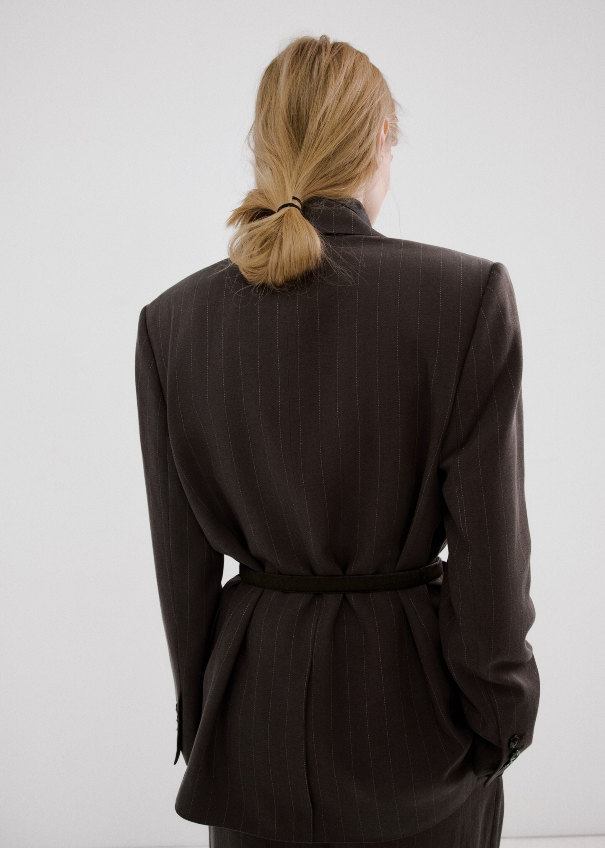 Blazer costume rayures tennis - Verso de l’article, Chocolat. Ref: 27096356-00.