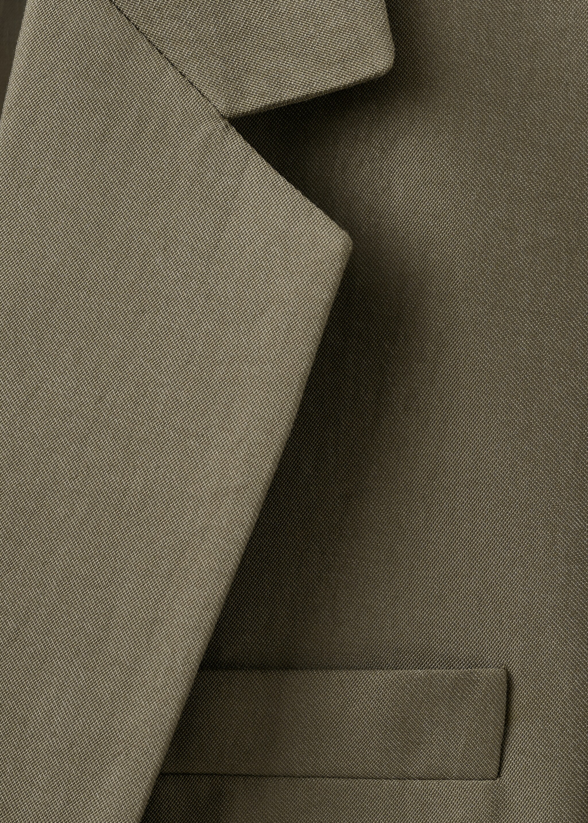 Straight suit jacket with lapel pockets - Details of the article 0, Green. Ref: 27096358-00.