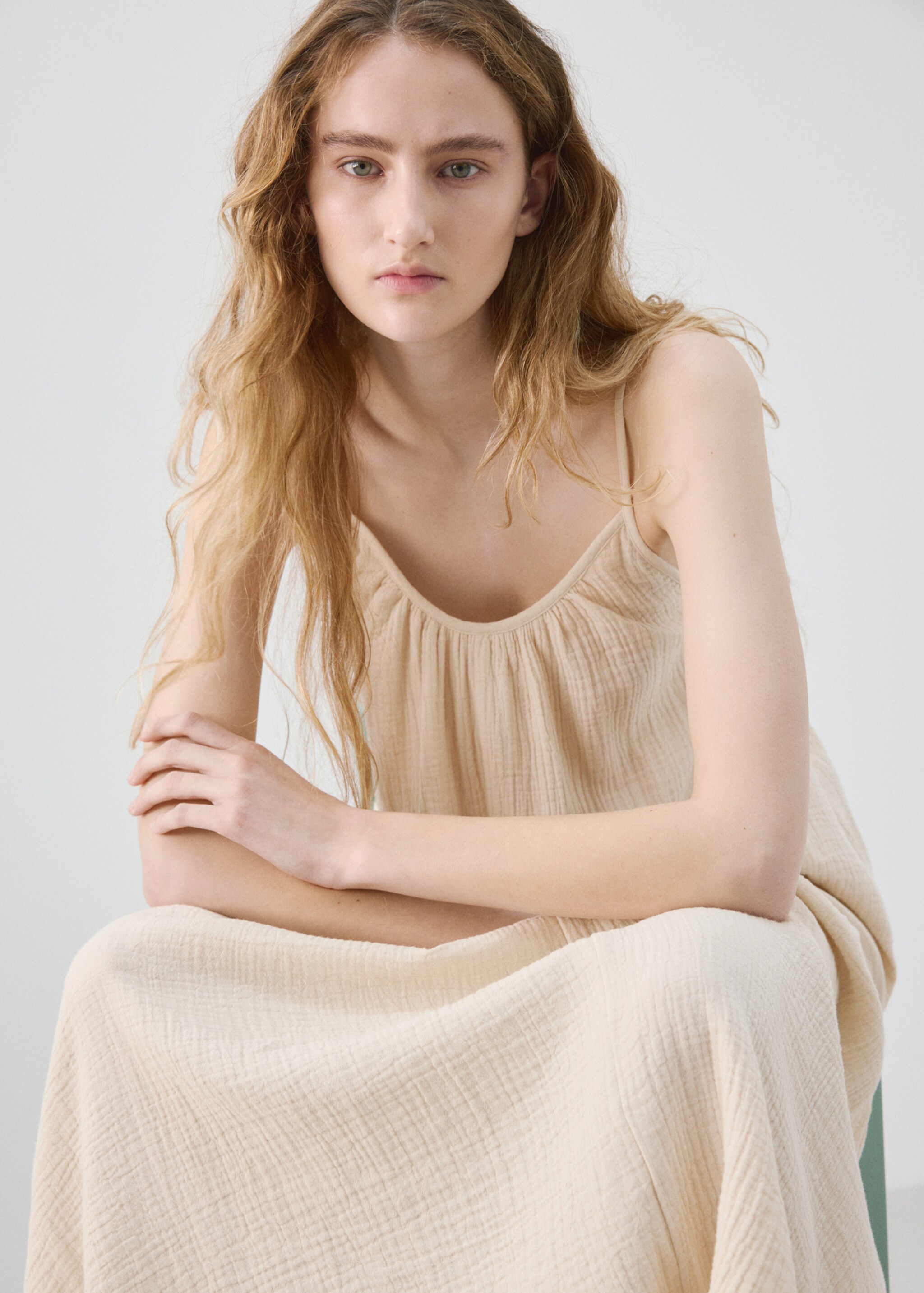 Long chiffon dress - Medium plane, Ecru. Ref: 27096718-00.