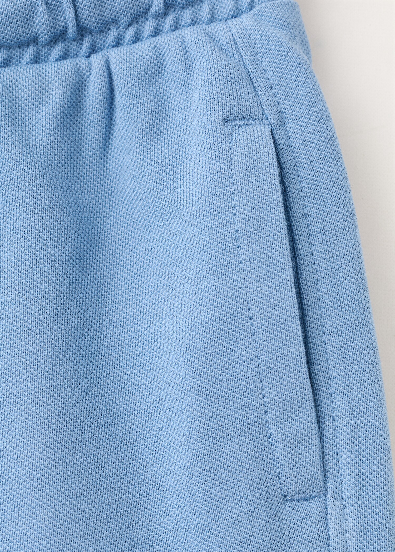Cotton shorts with drawstring - Details of the article 8