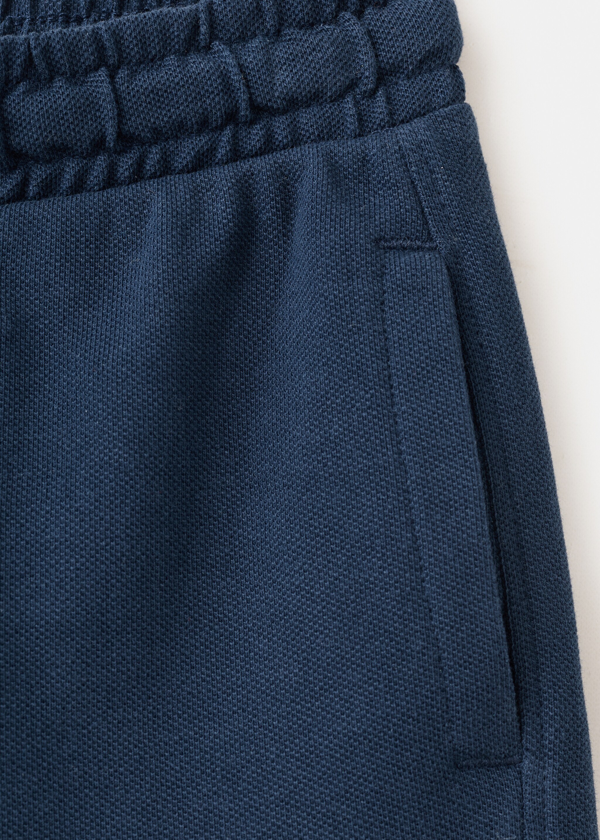 Cotton shorts with drawstring - Details of the article 8, Navy. Ref: 27096724-00.
