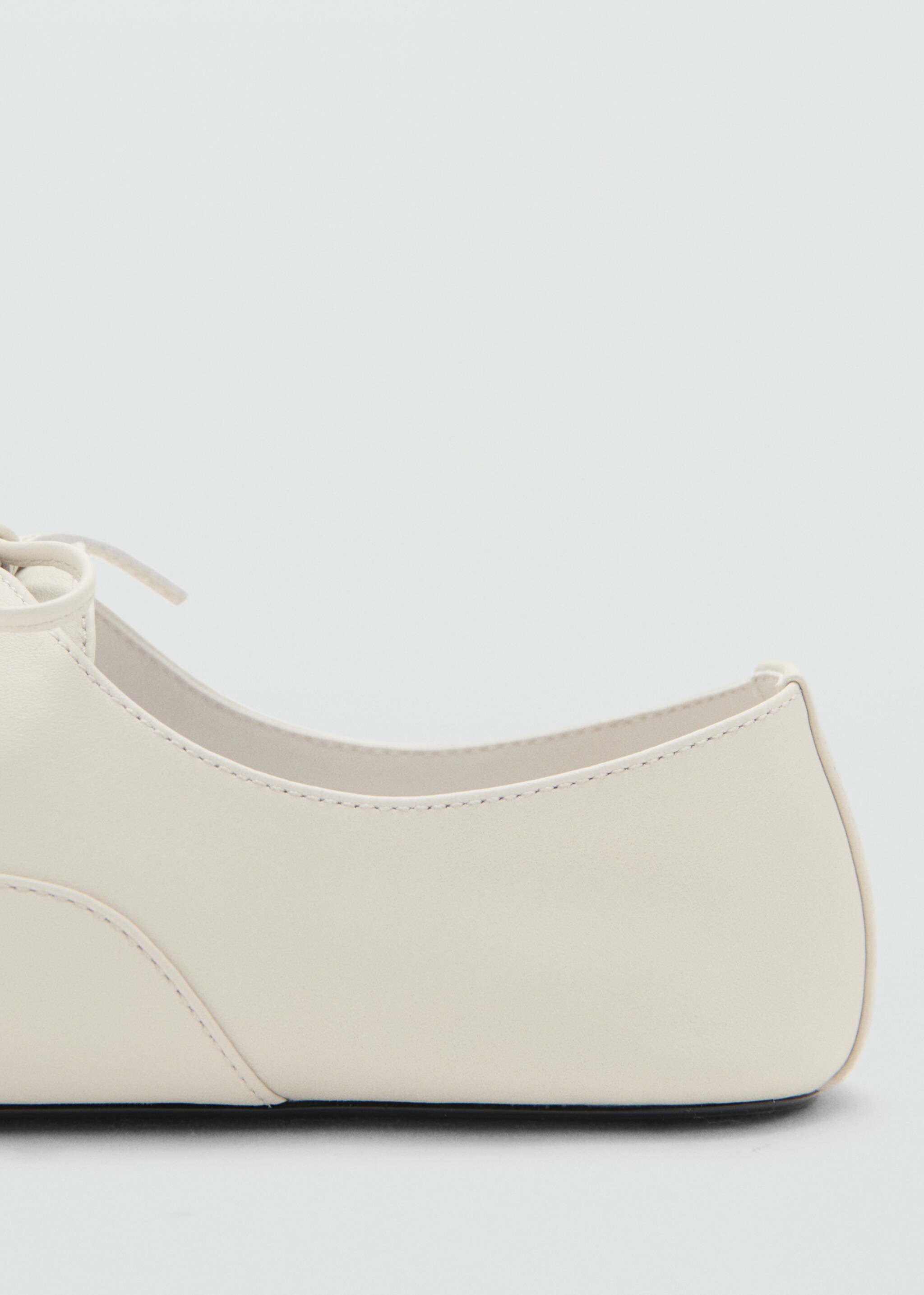 Chaussures lacées cuir - Détail de l'article 1, Écru. Ref: 27096726-00.