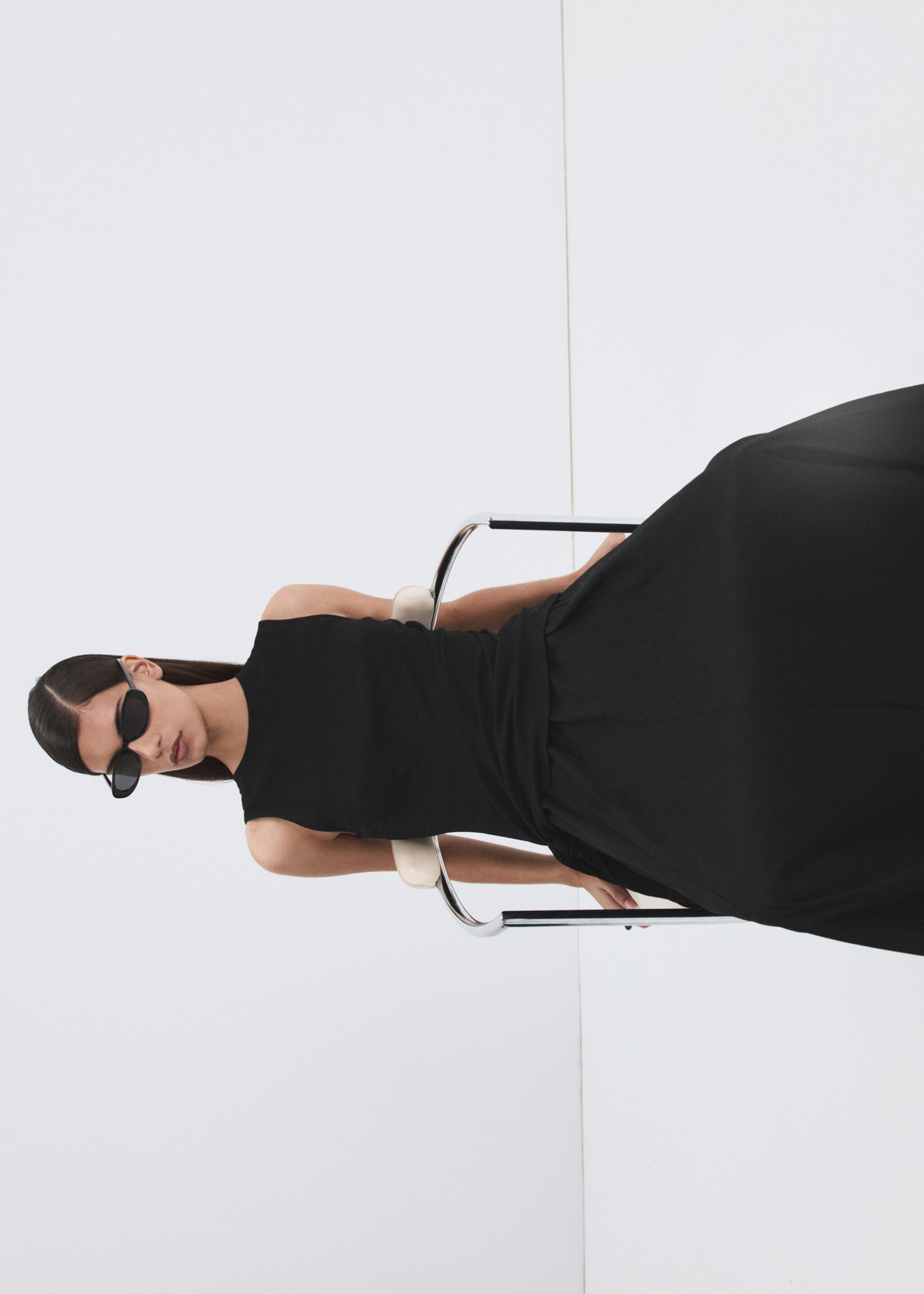 Skirt newcreta - Details of the article 6, Black. Ref: 27096727-00.