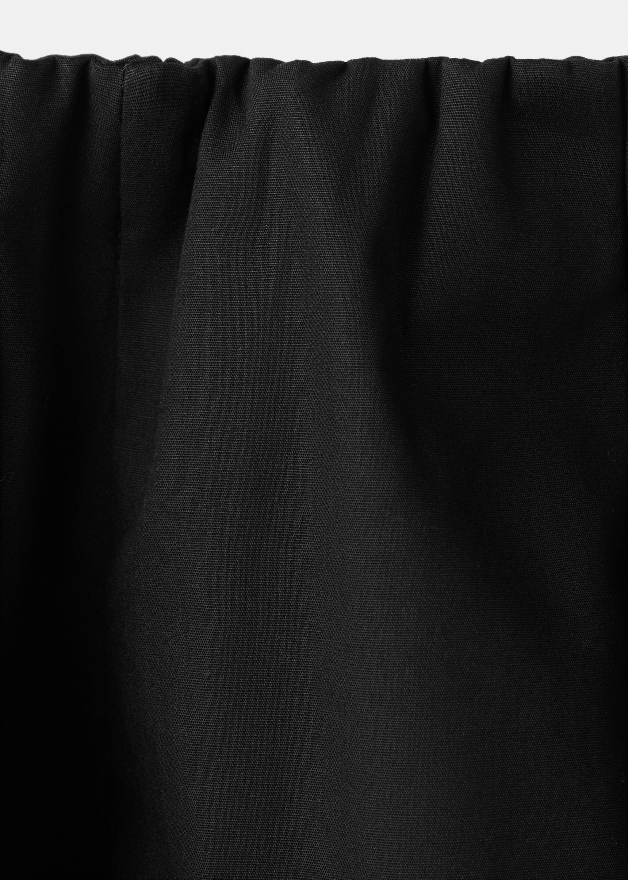 Skirt newcreta - Details of the article 8, Black. Ref: 27096727-00.