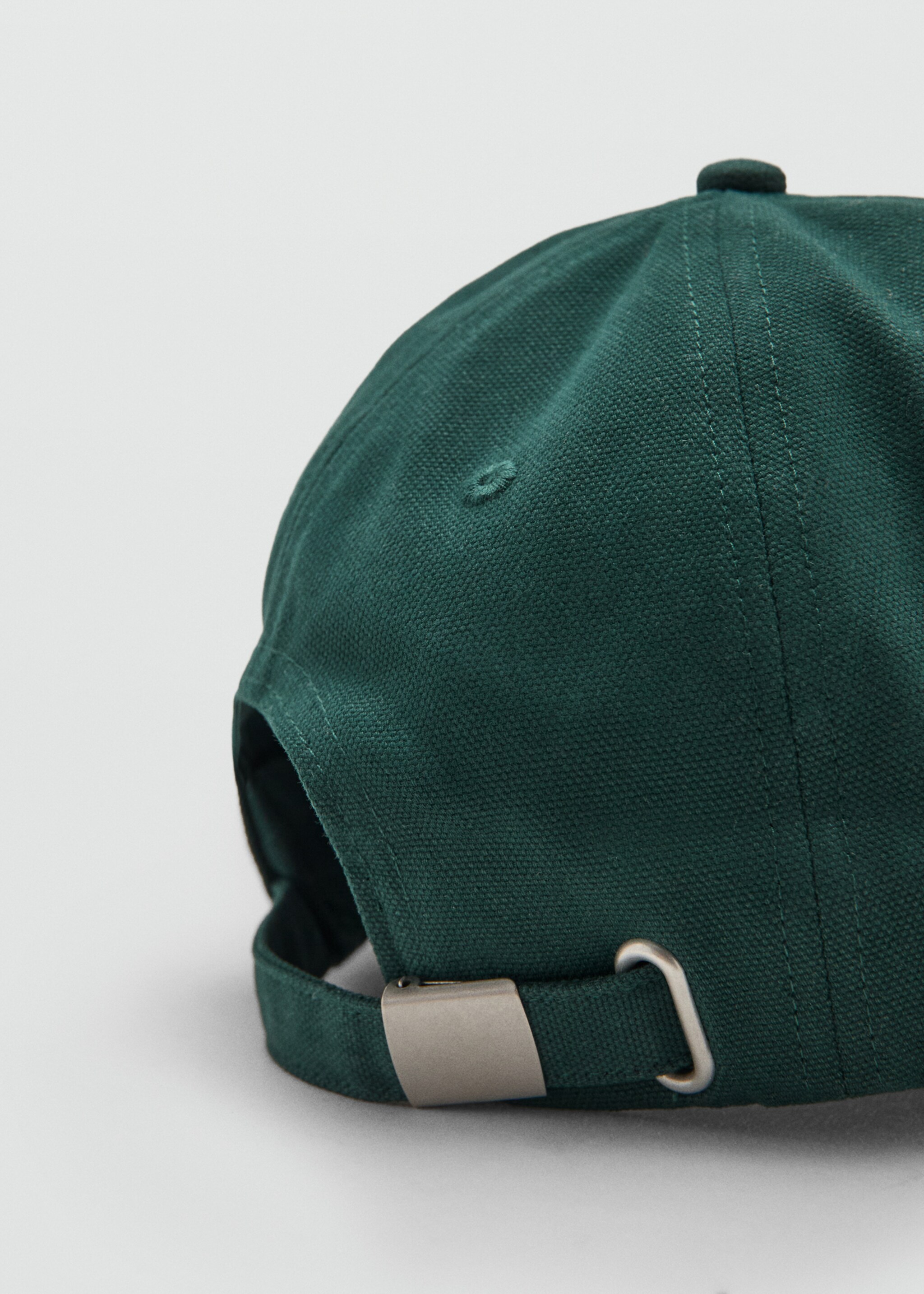 Embroidered message cap - Details of the article 1, Green. Ref: 27096749-00.