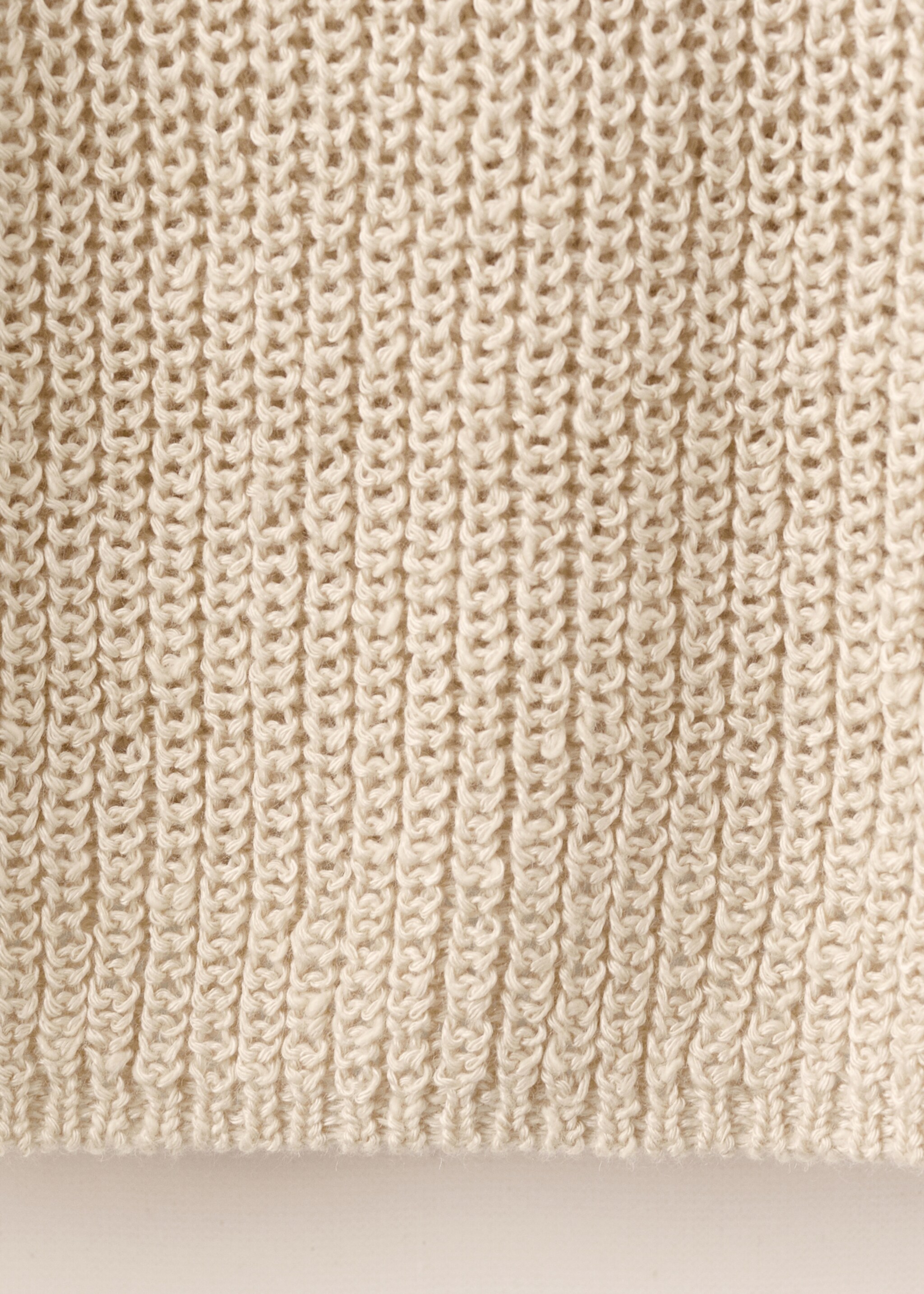 V-neck openwork knitted sweater - Details of the article 0, Sand. Ref: 27097136-00.