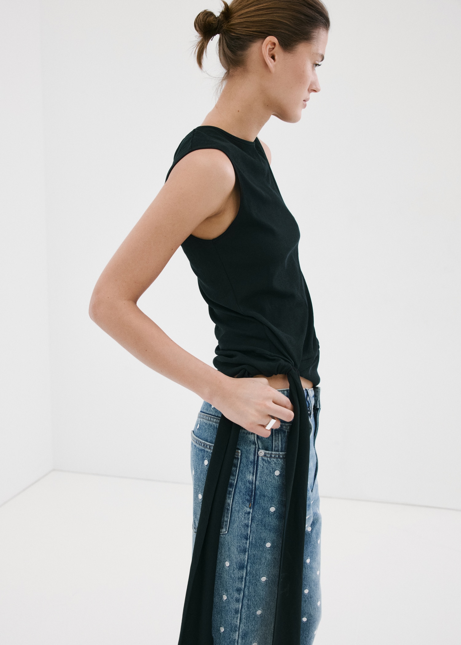 Polka dot straight-leg jeans - Details of the article 1