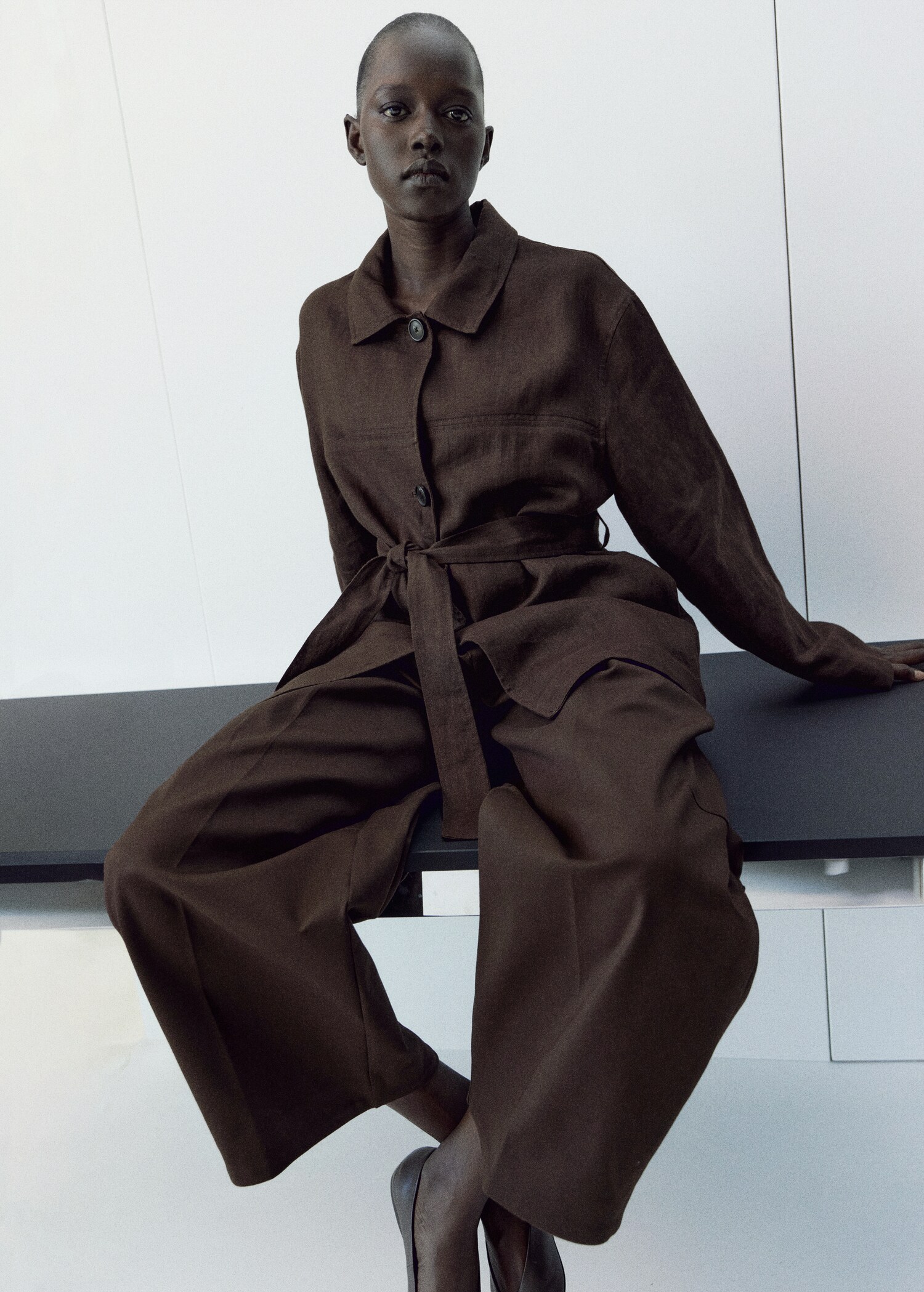 Linen jacket with belt - Details of the article 2