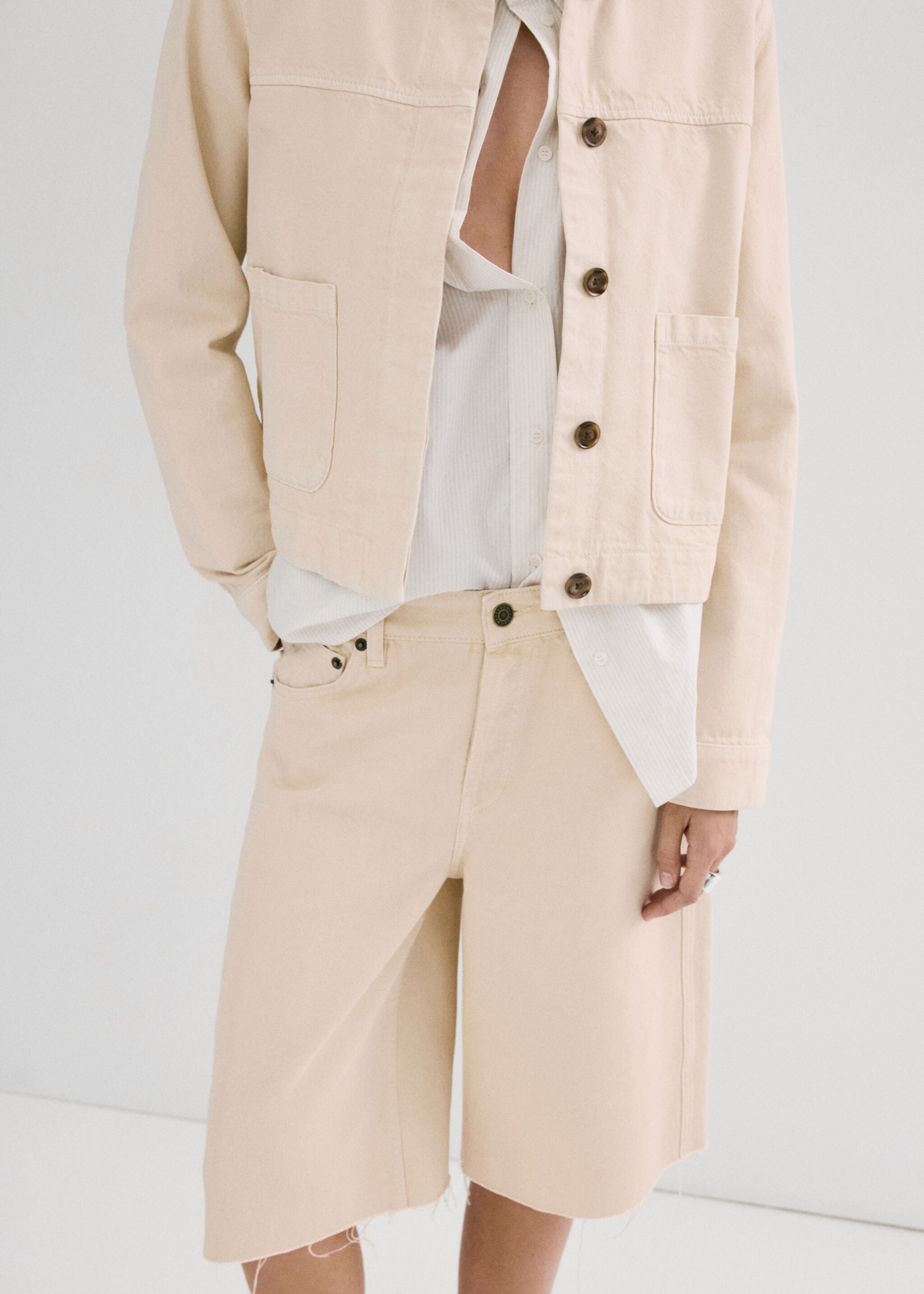 Low-rise denim bermuda shorts - Medium plane, Vanilla. Ref: 27097142-00.