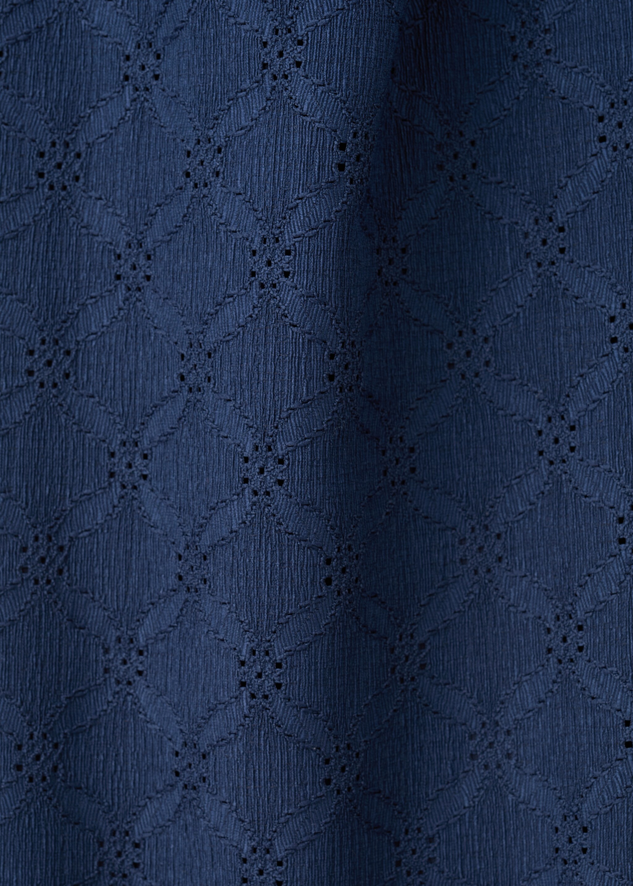 Robe brodée emmanchures américaines - Détail de l'article 0, Bleu marine. Ref: 27097146-00.