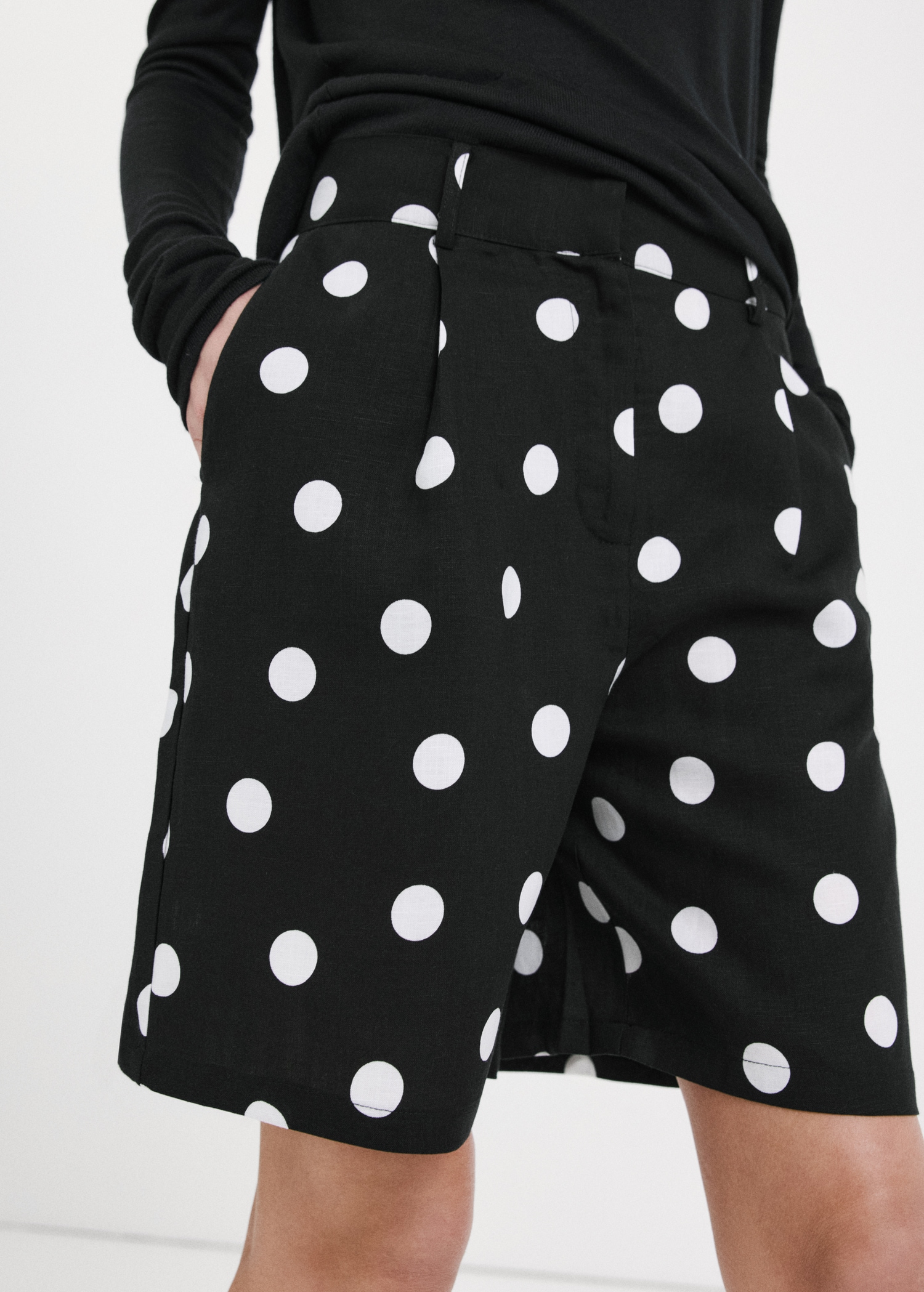 Shorts en lyocell à pois - Détail de l'article 1