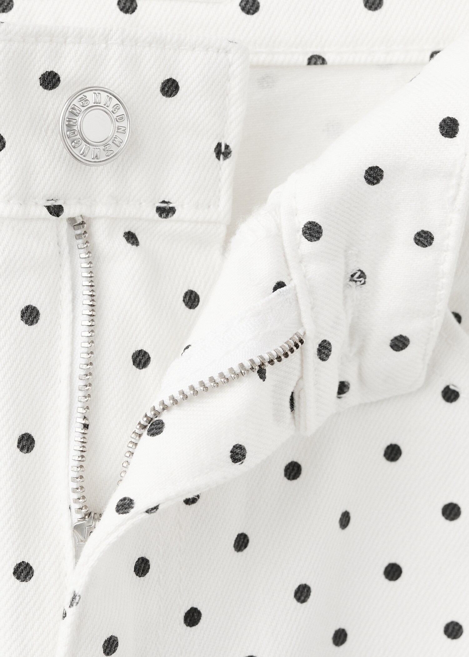 Polka dot balloon jeans - Details of the article 8