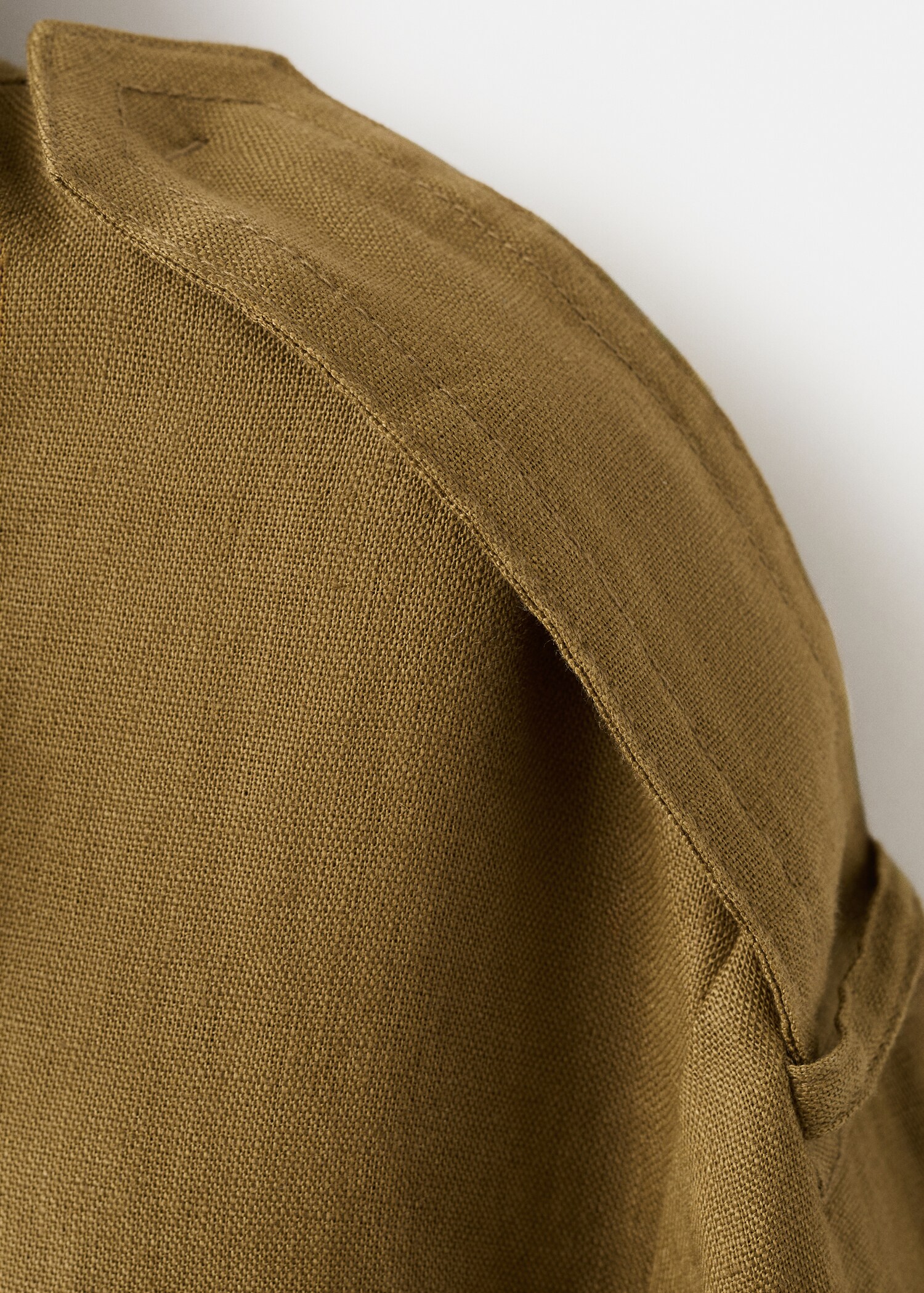 Linen funnel neck trench coat - Details of the article 8